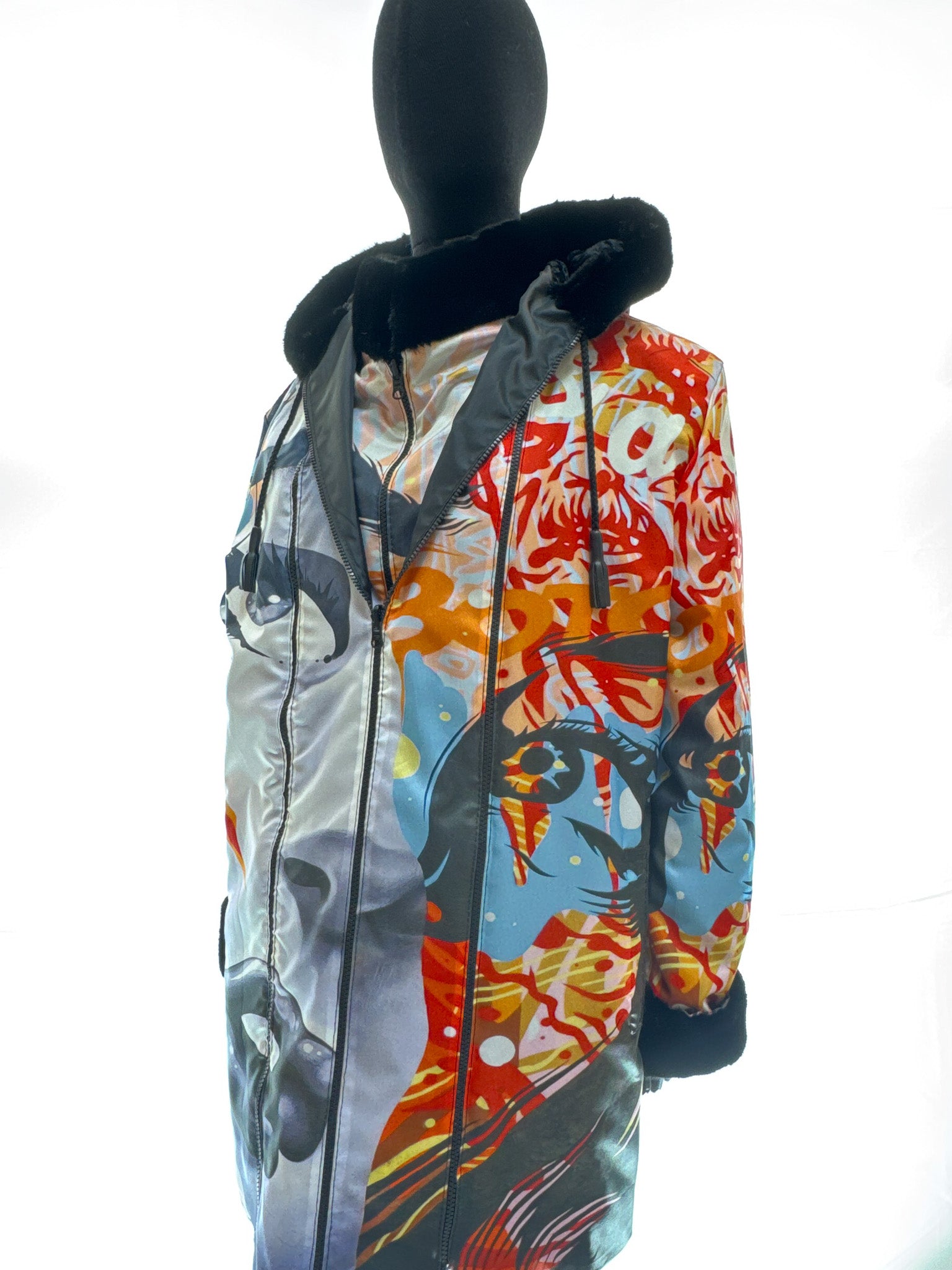 Black swakara reversible with face fabric