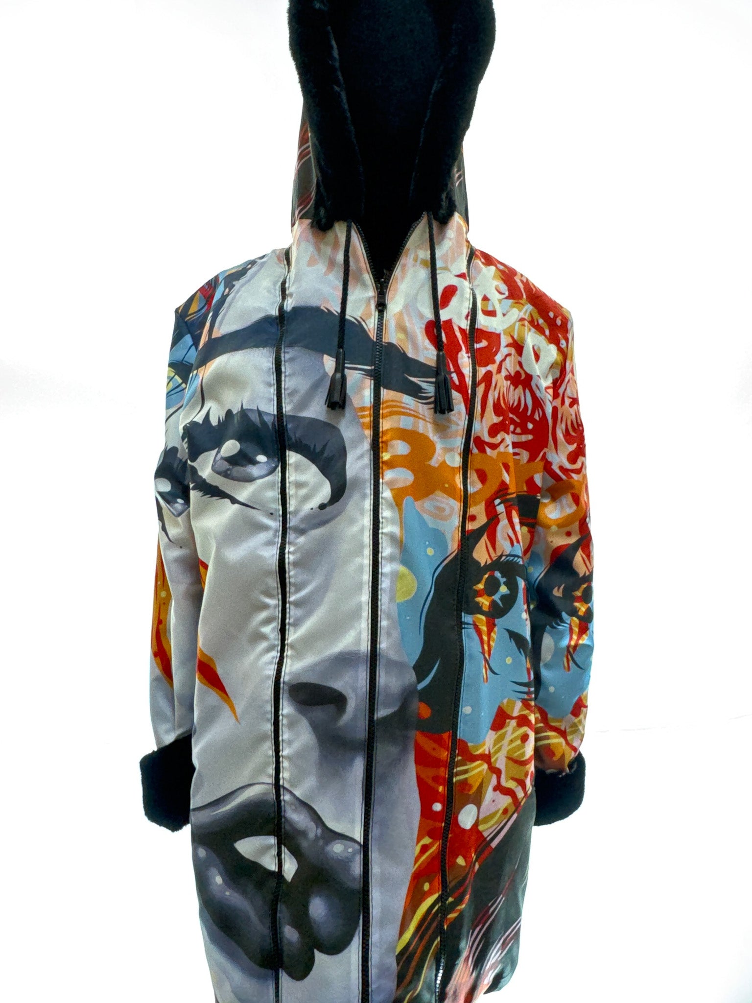 Black swakara reversible with face fabric