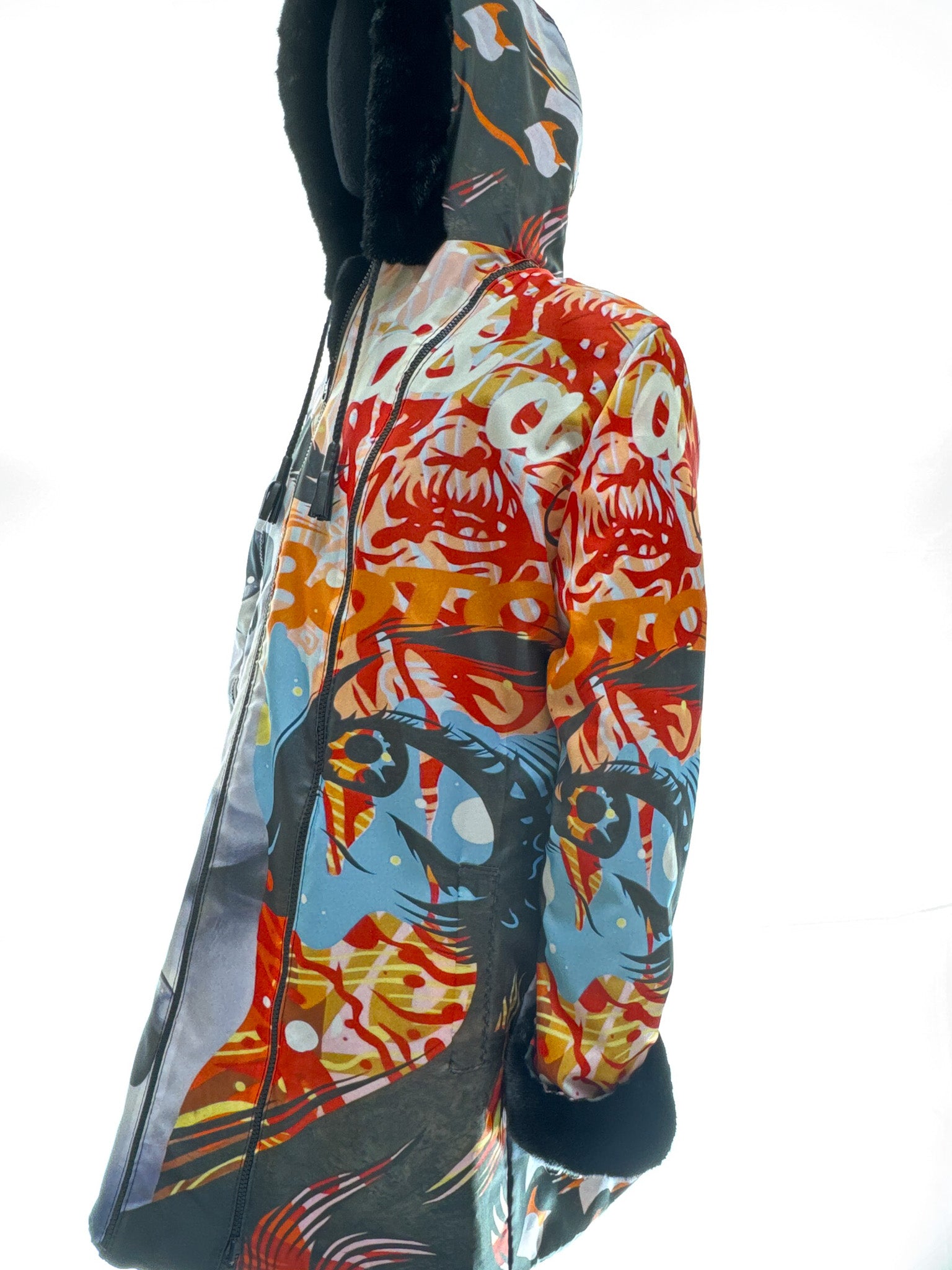 Black swakara reversible with face fabric