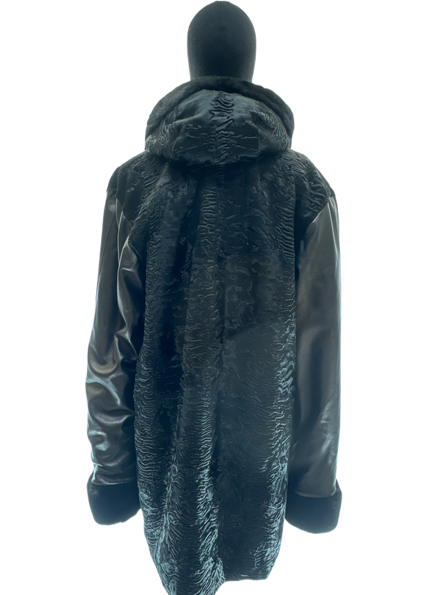 Black swakara reversible with face fabric