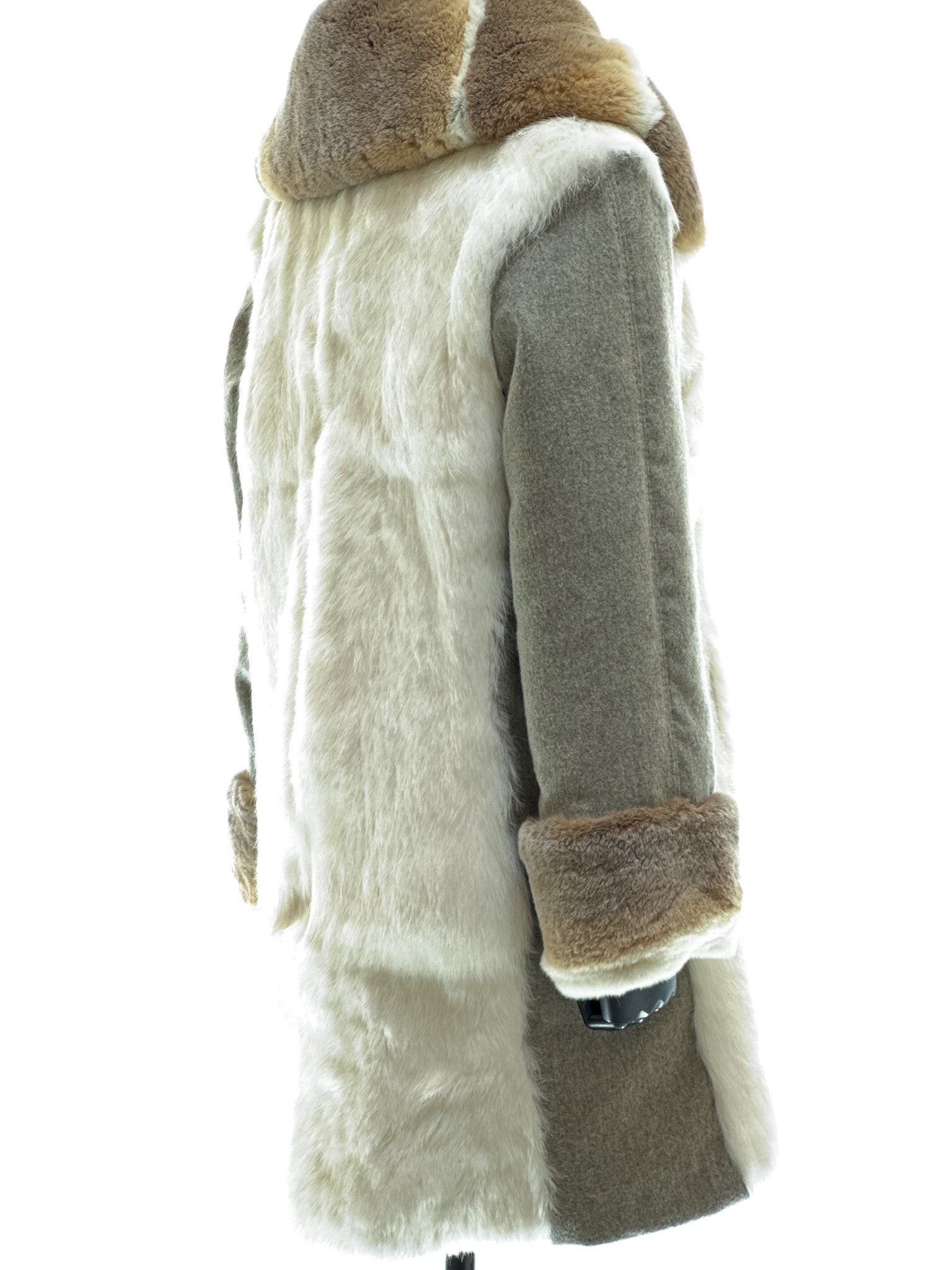 White long-haired coney coat with wool-cashmere inserts, waterproof reversible fabric, and beige-white rex fur collar and cuffs