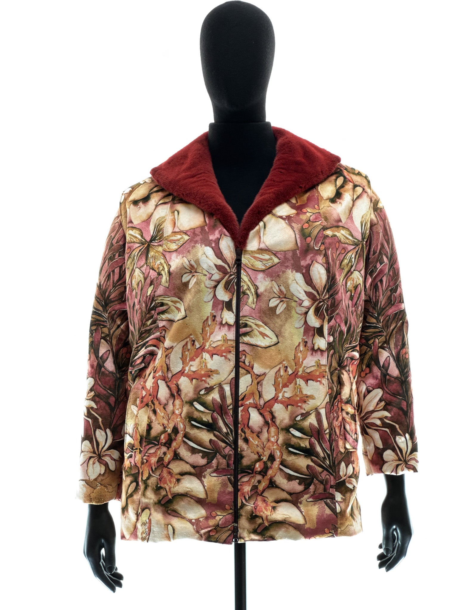 Fabric secret garden with red mink collar