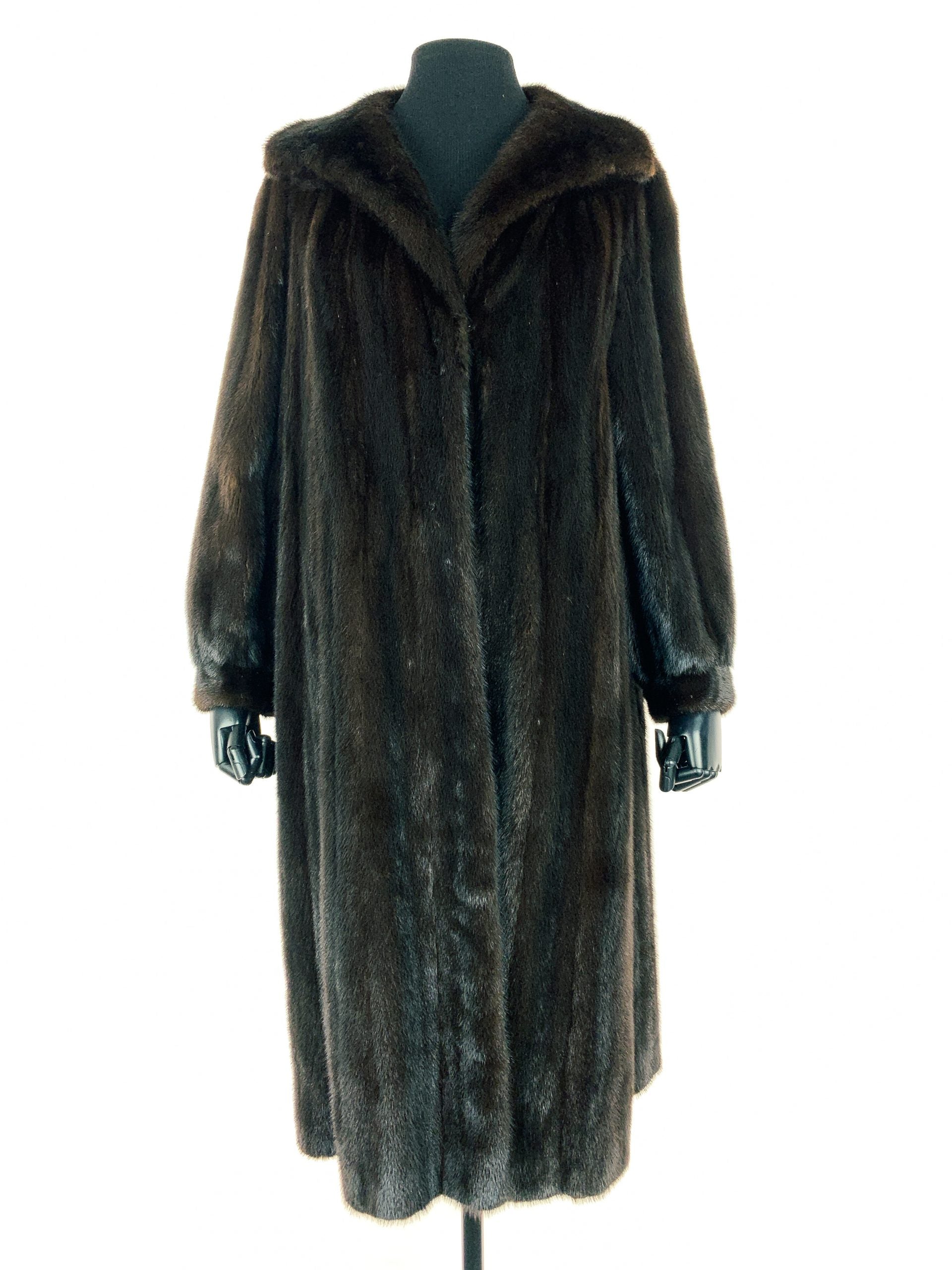 12531 RMCC Ranch Mink Coat