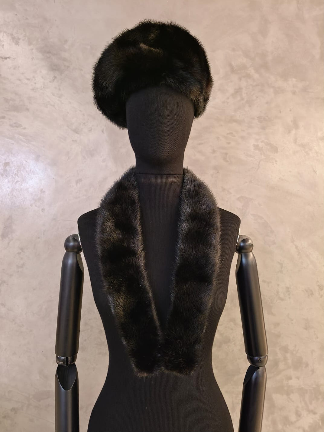 # 14205 Black Dyed Mink High Standing Beret Style Hat, With Matching 2 Skin Clip In Collar.