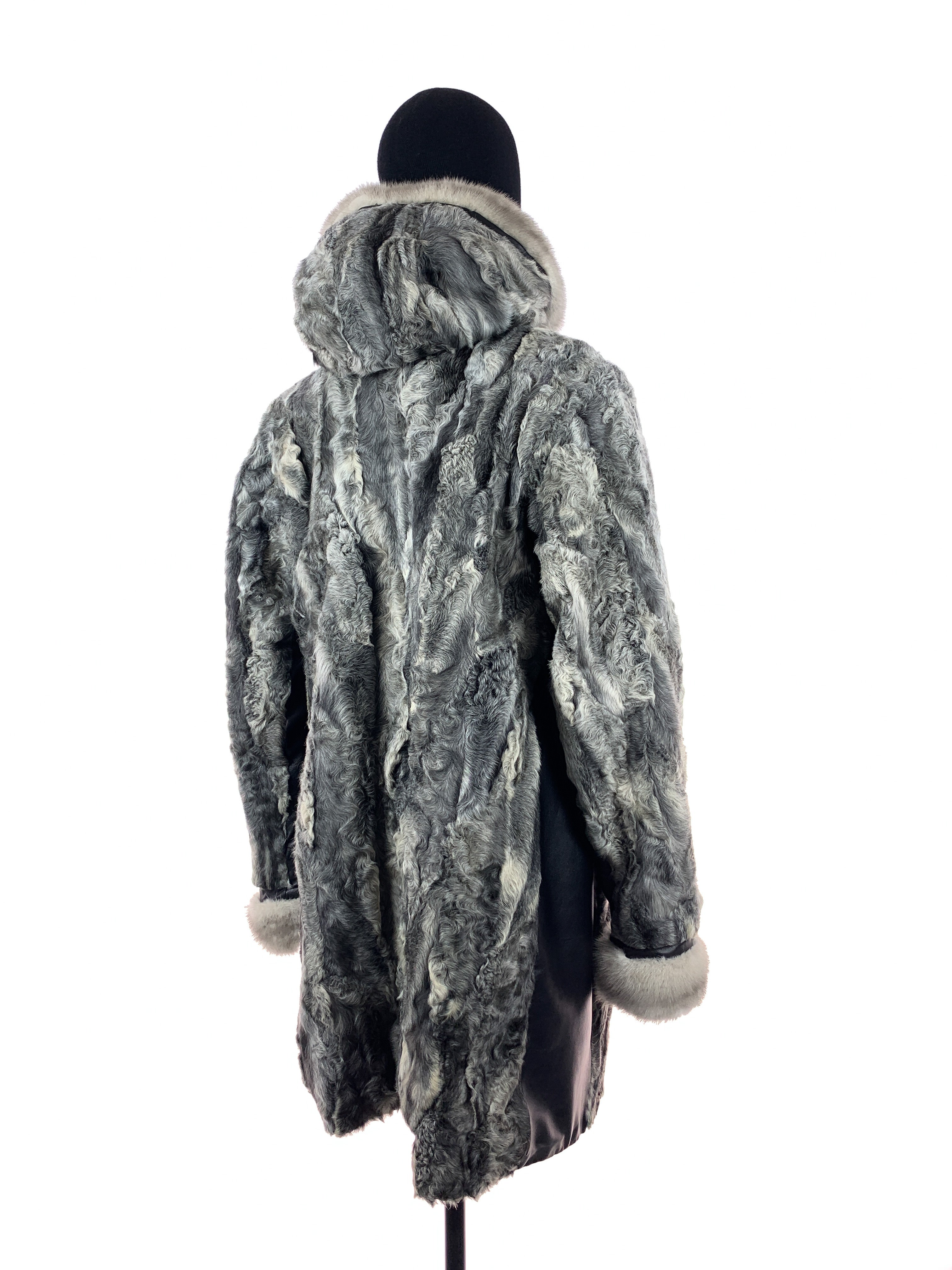 Snowboard-jacket-side-one-hood-down-00060.jpg