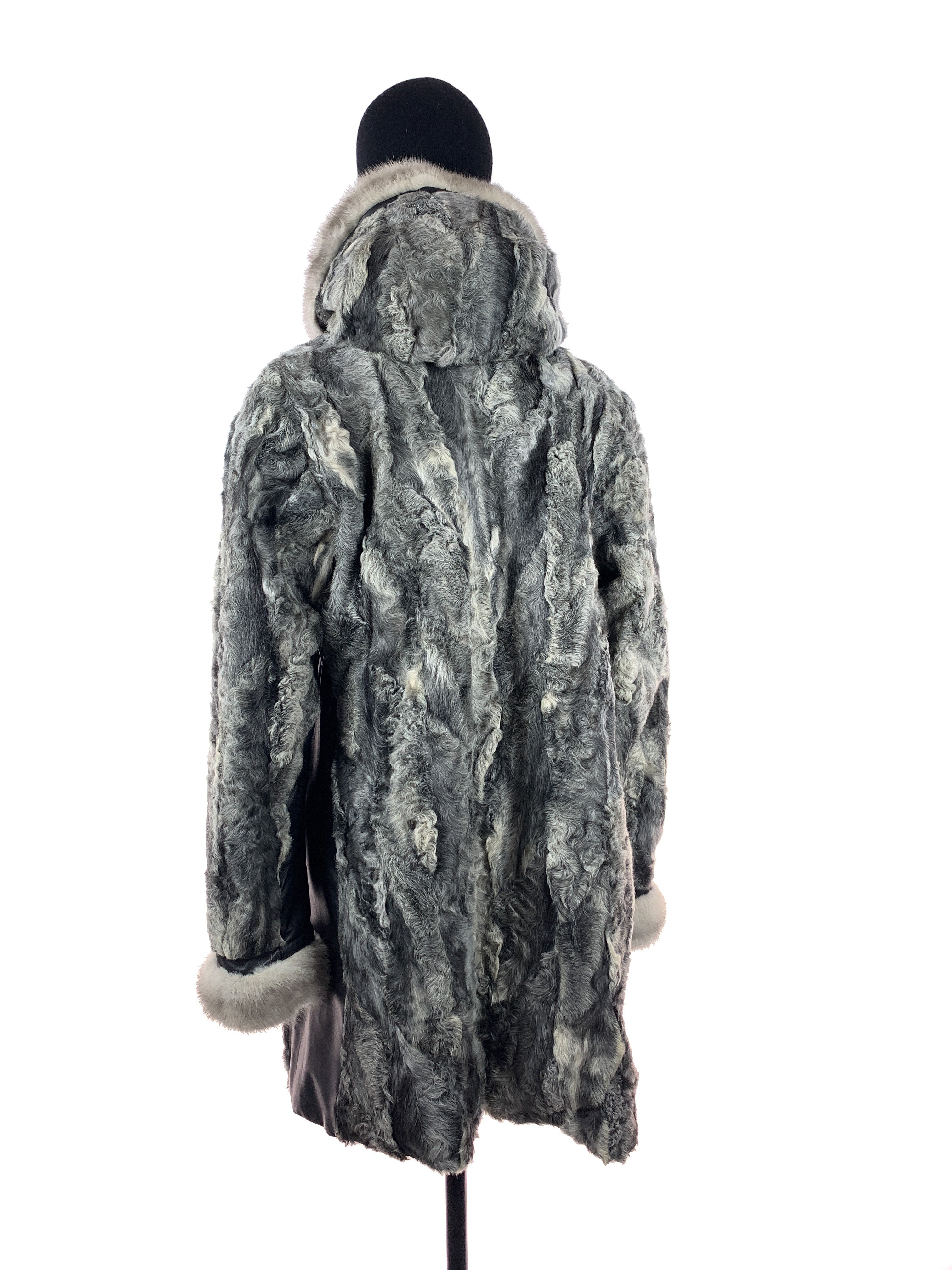Snowboard-jacket-side-one-hood-down-00080.jpg