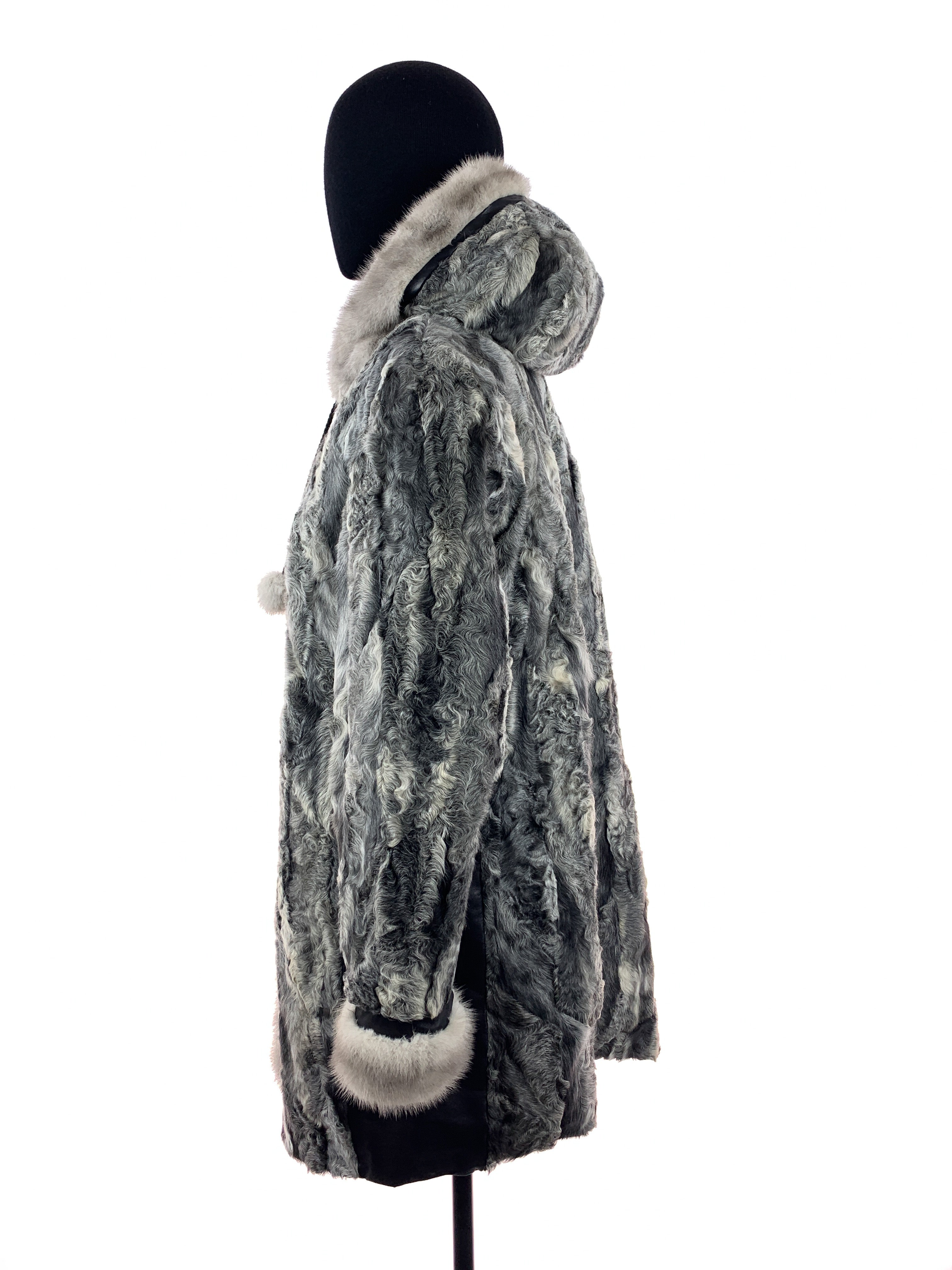 Snowboard-jacket-side-one-hood-down-00100.jpg
