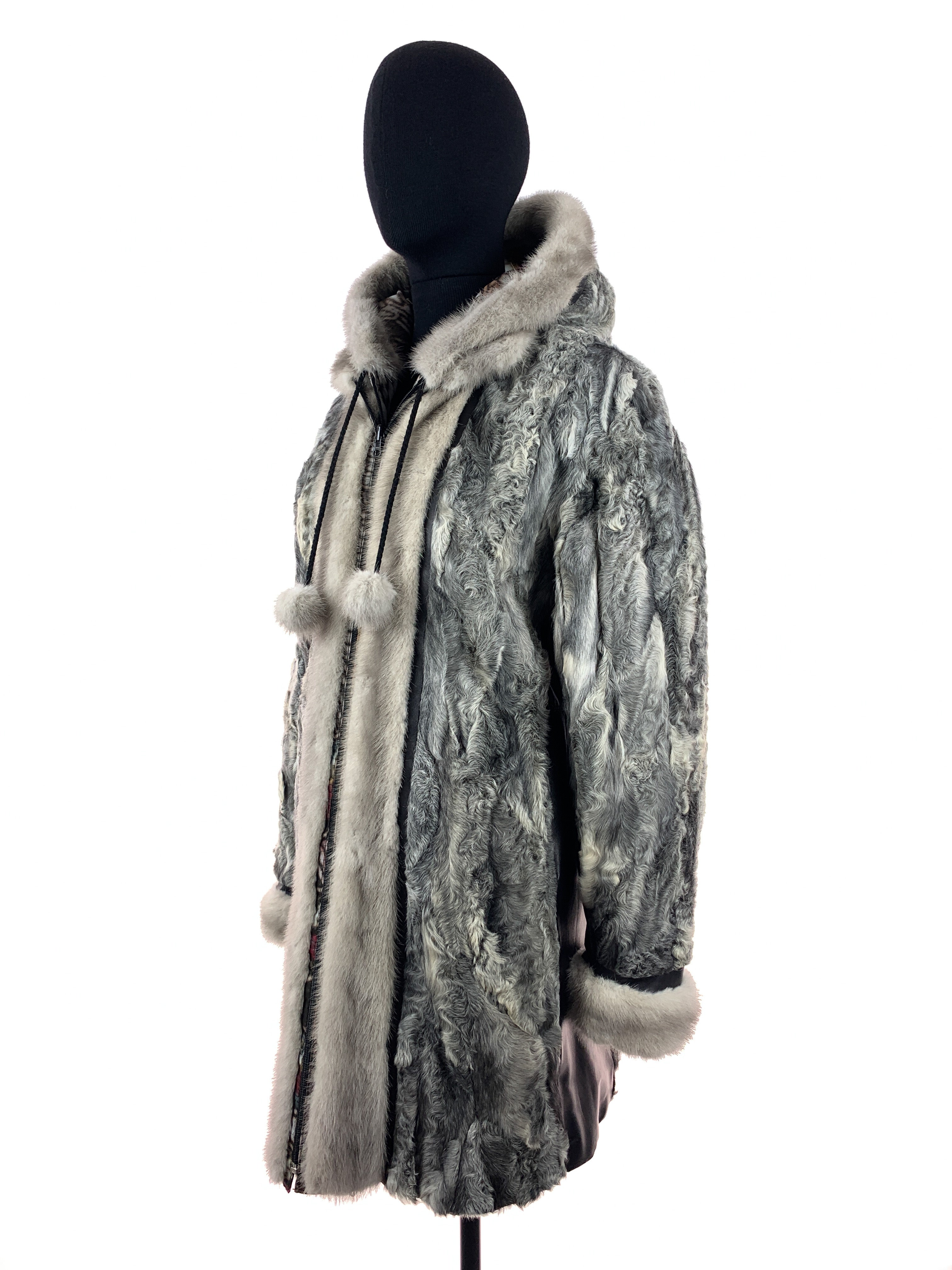 Snowboard-jacket-side-one-hood-down-00120.jpg