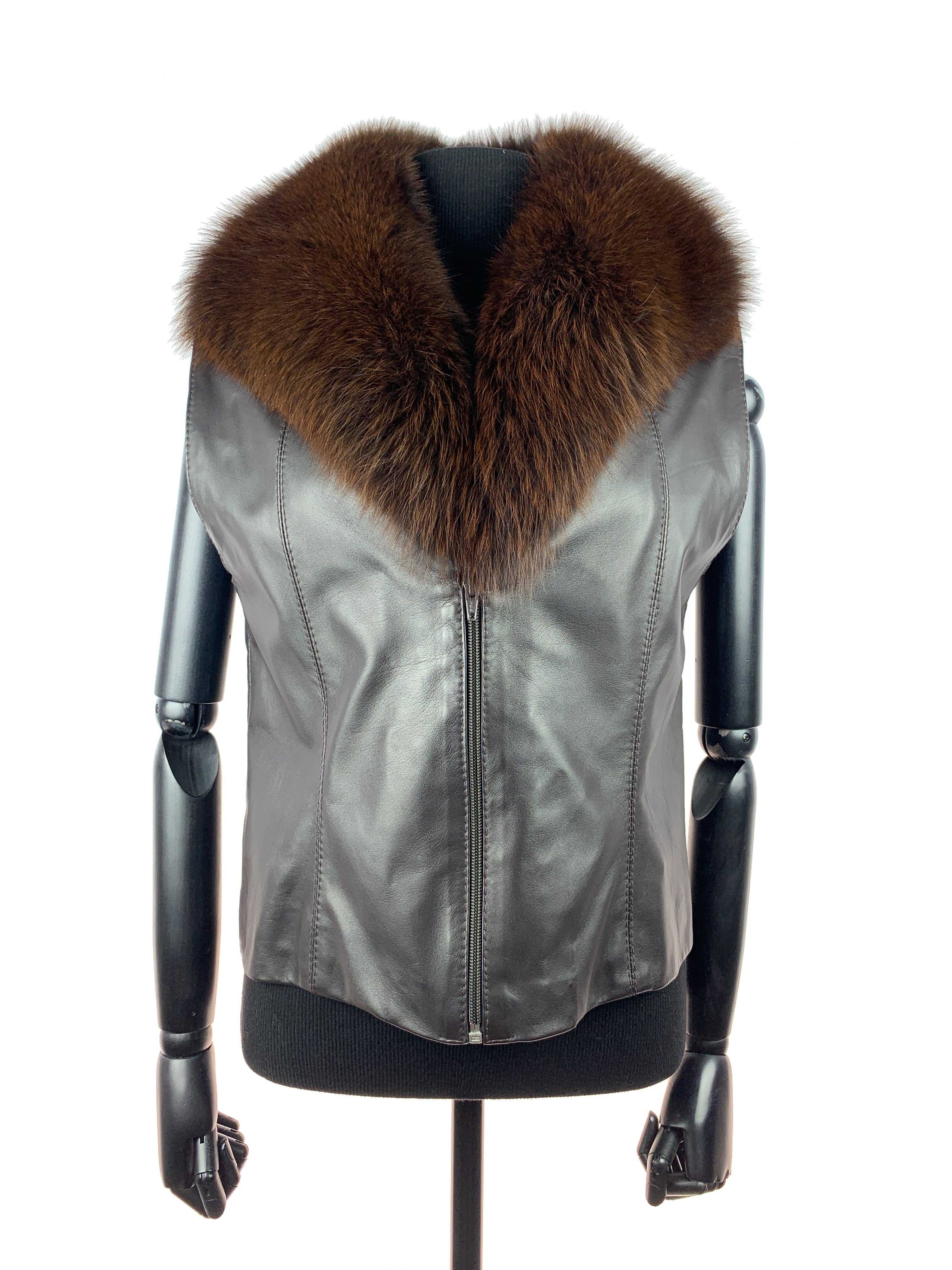 Truffel-leather-gilet-00026.jpg