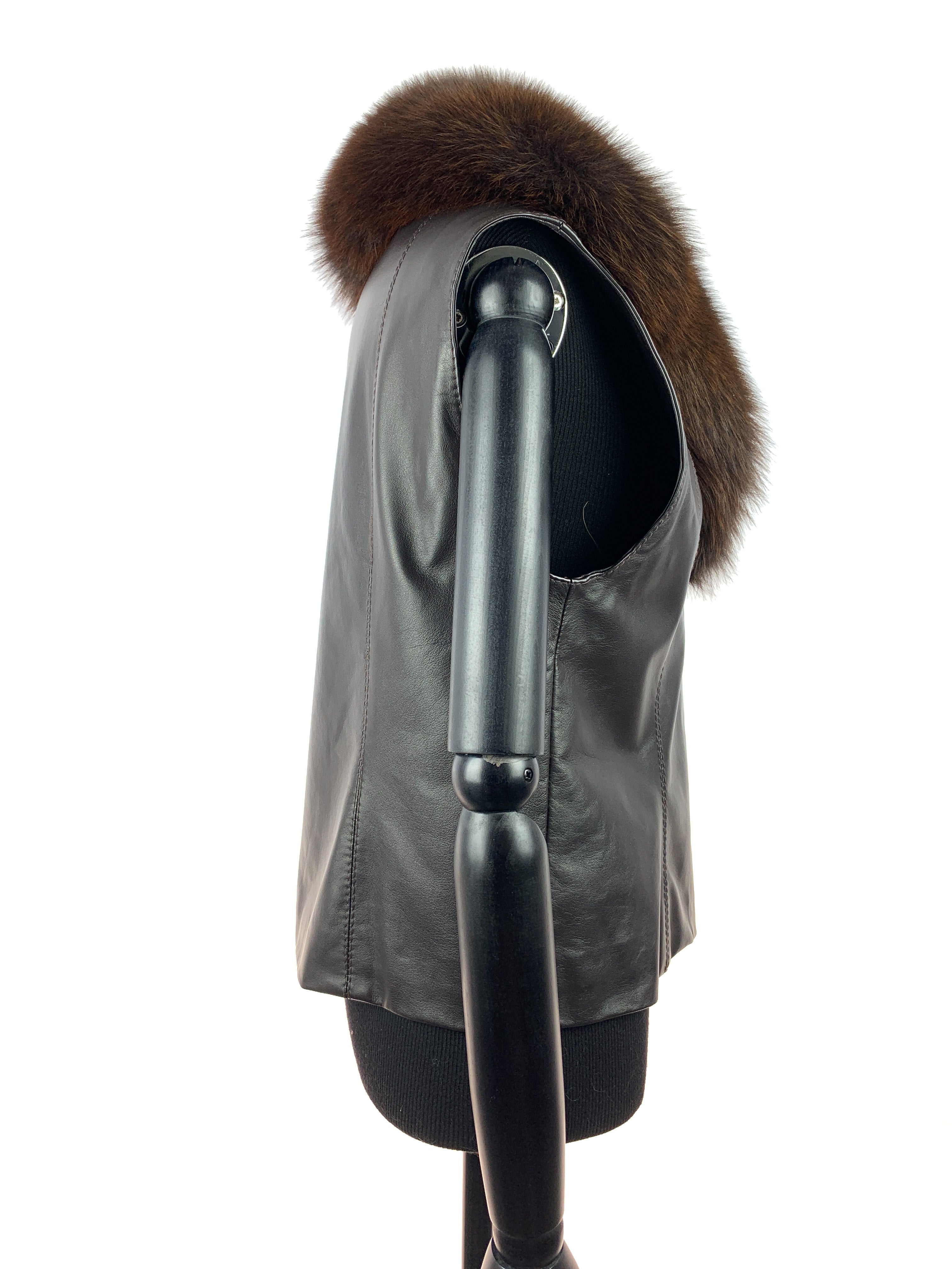 Truffel-leather-gilet-00105.jpg