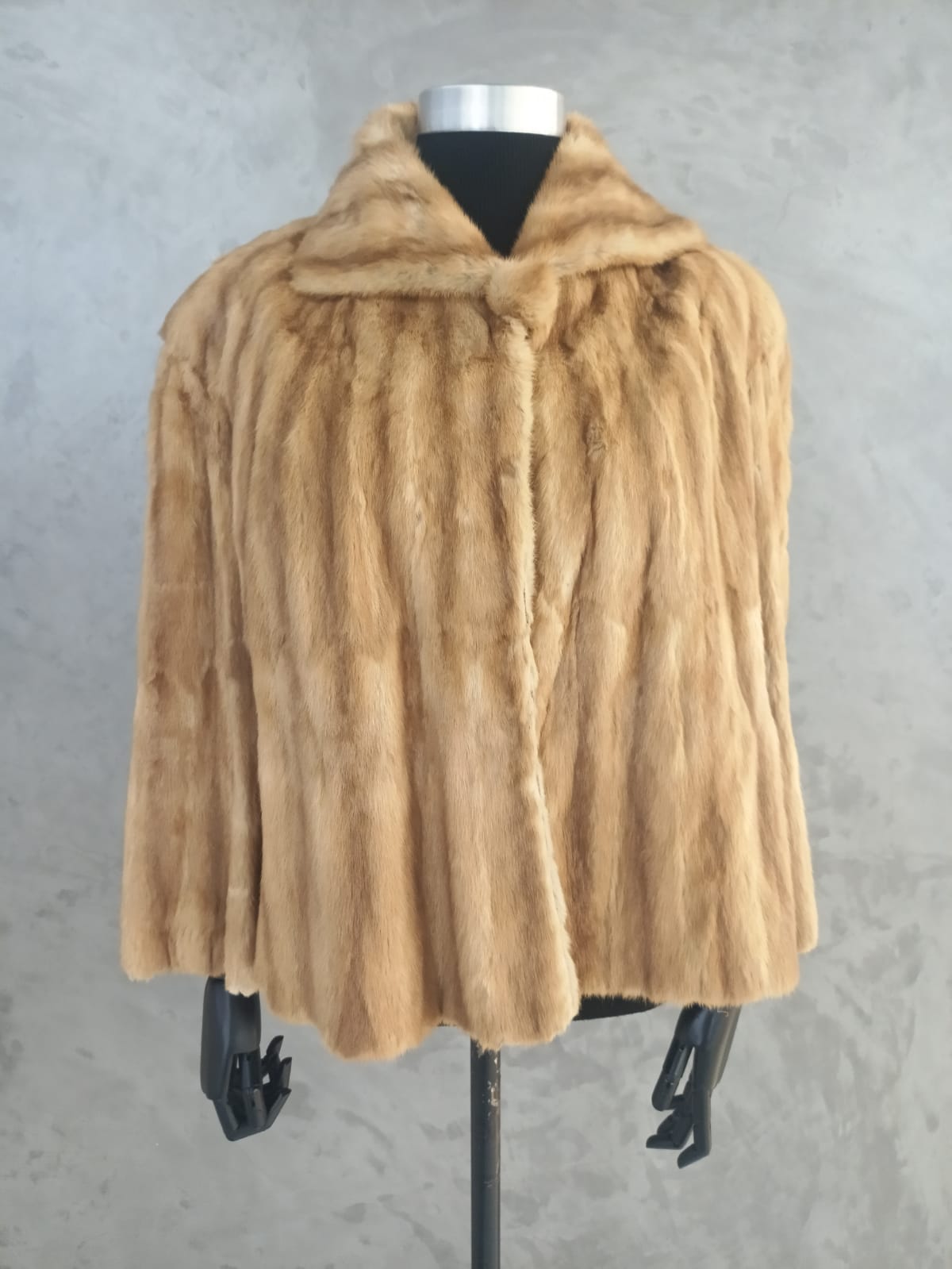 #13720 Kashmir Beige Kolinsky Jacket