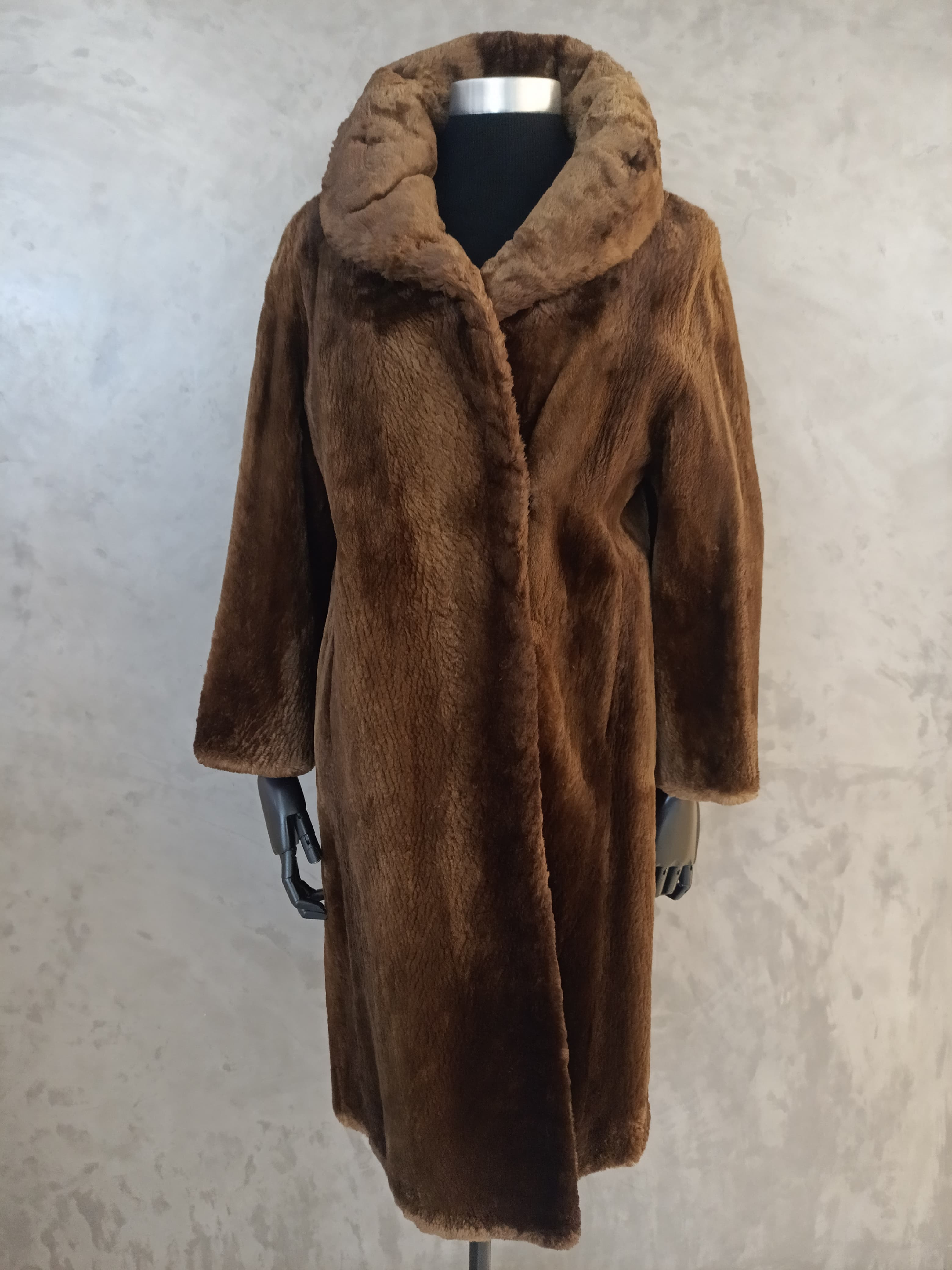 #14087.1 Sheared Plucked Olive Brown Beaver Coat
