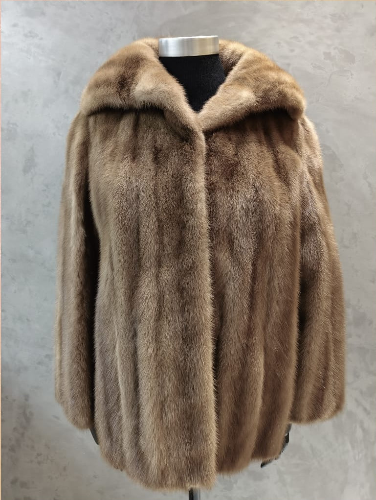 #14315.1 Dawn Mink Jacket With Wide Shoulder Point Collar