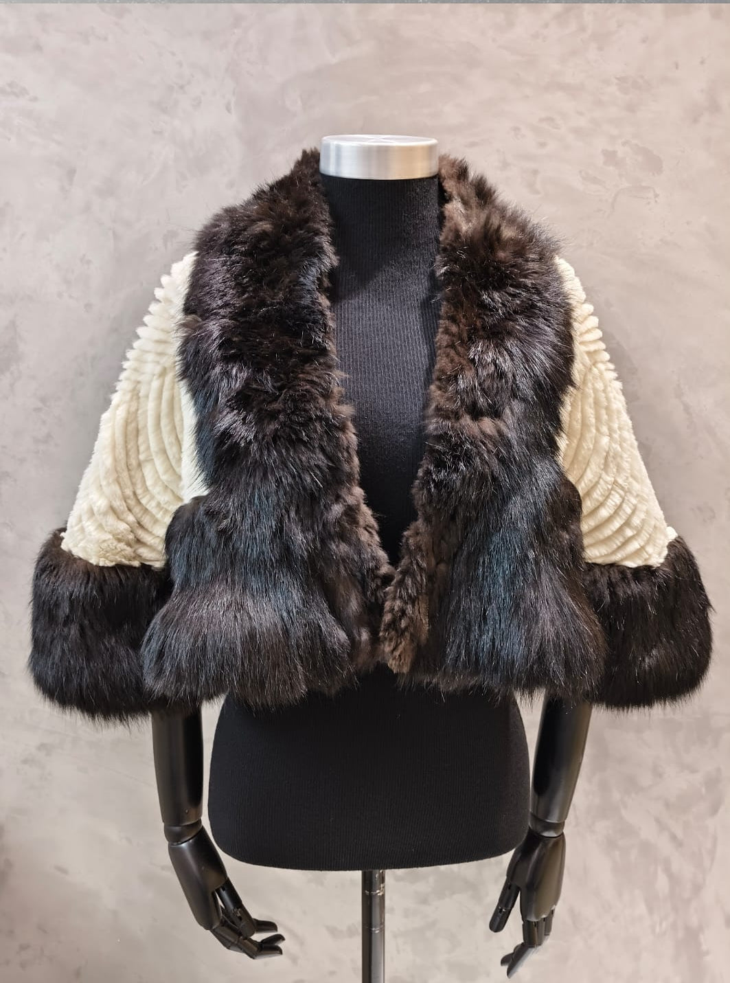 #CPT 18008.1 Off White Grooved Coney Cape With Black Dyed Fox Trim