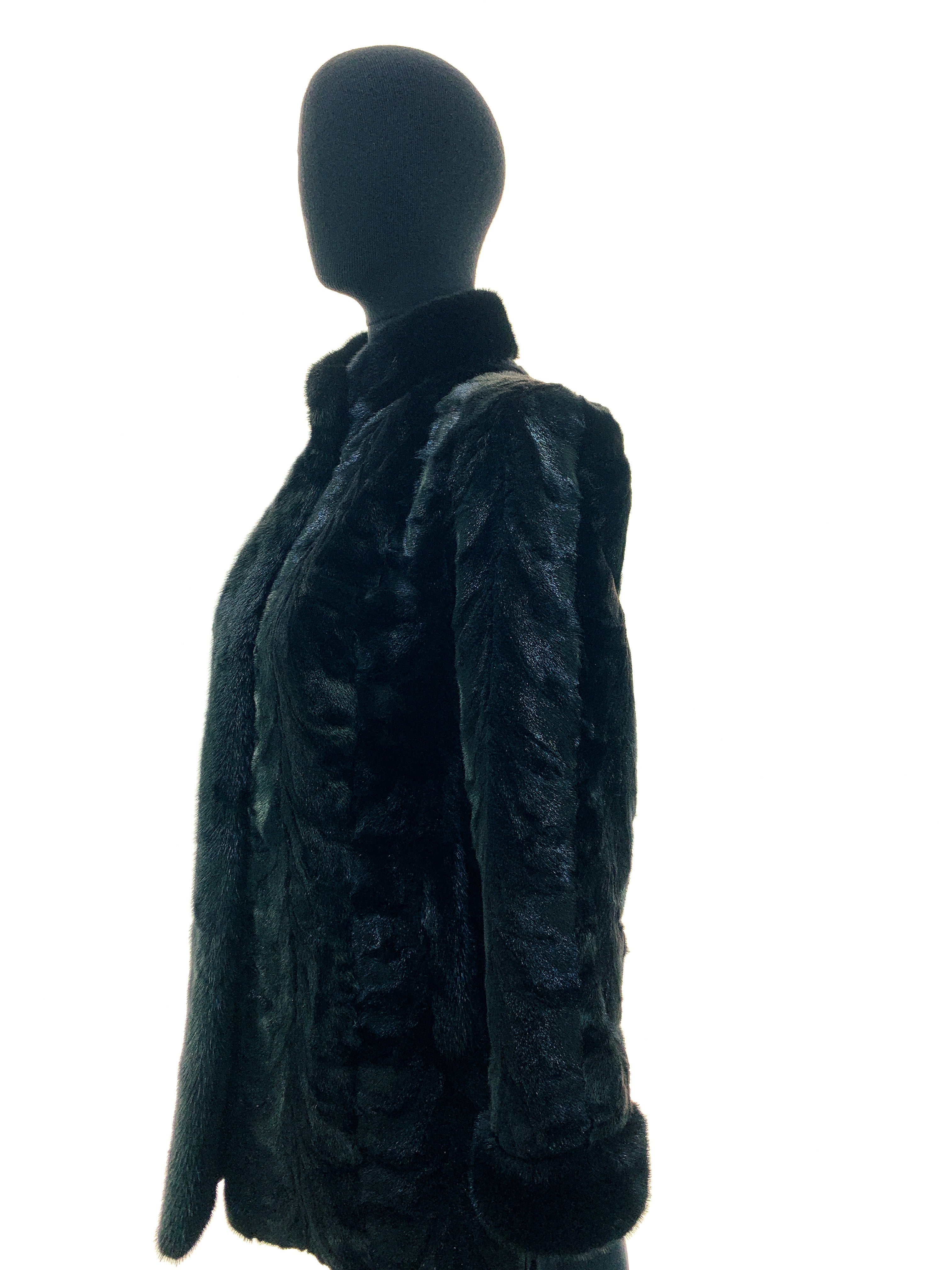 black-hoody-chanel-two-hood-down-new-00090.jpg