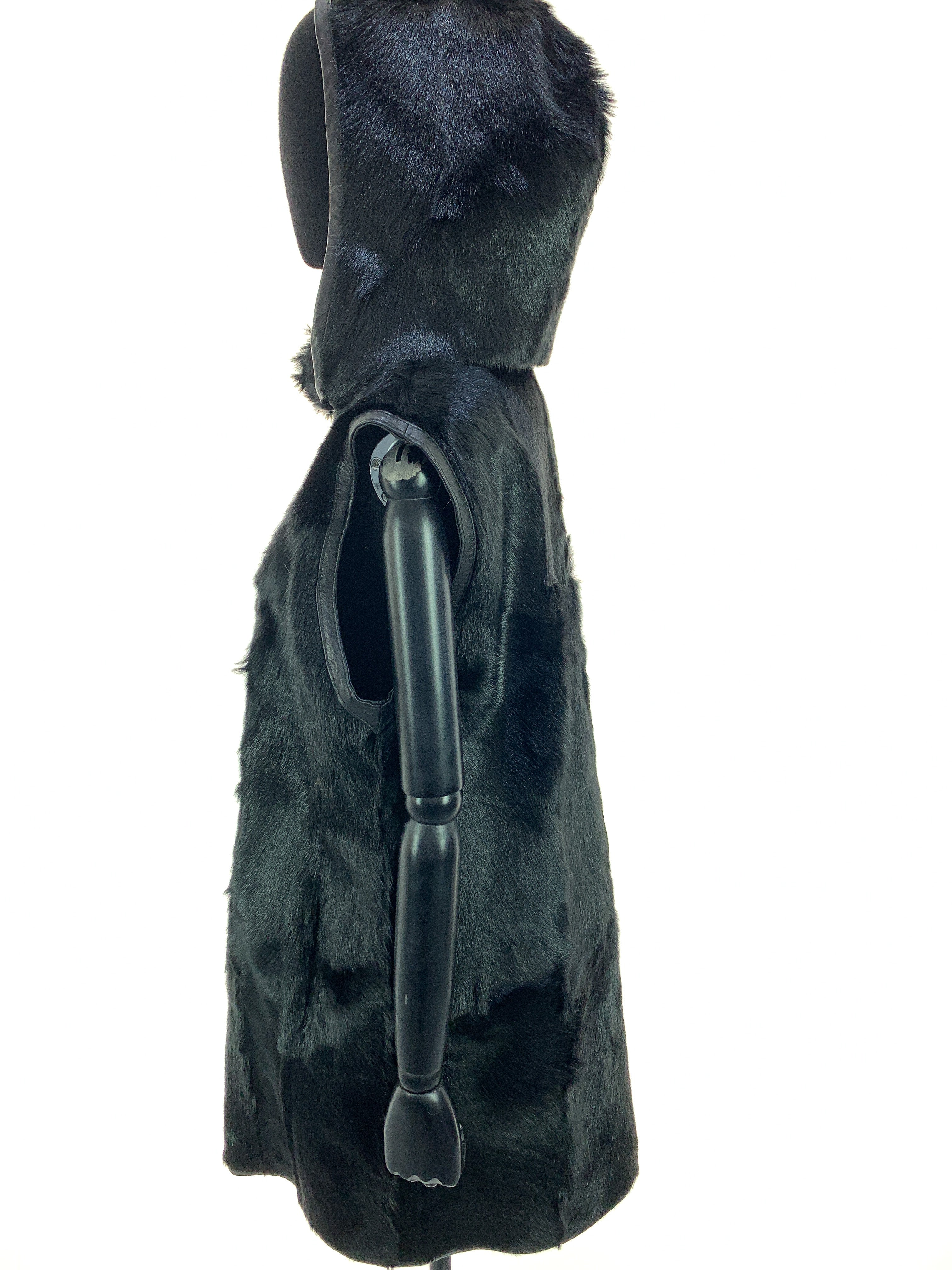 black-metallic-four-00082.jpg