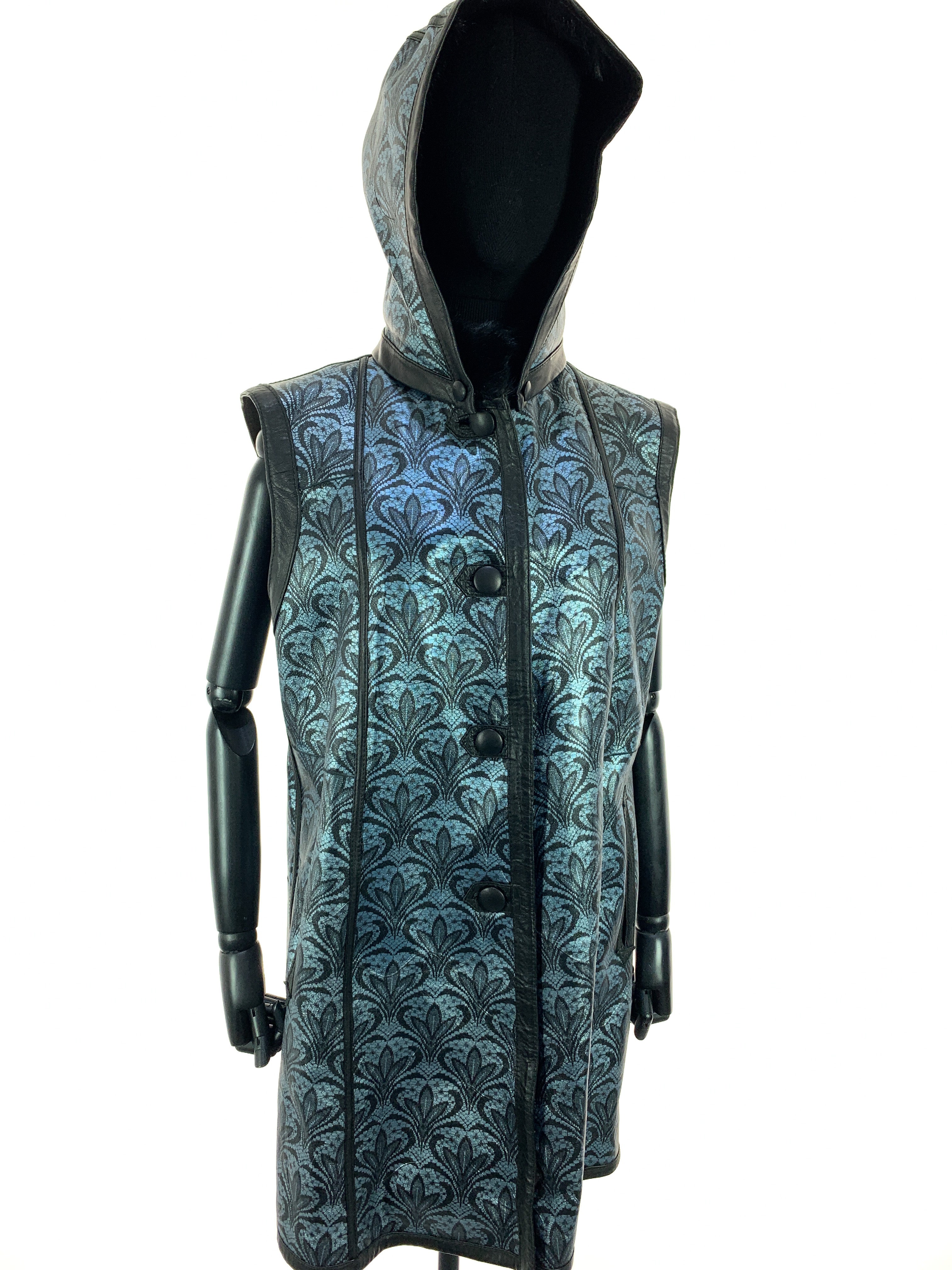 black-metallic-one-00014.jpg