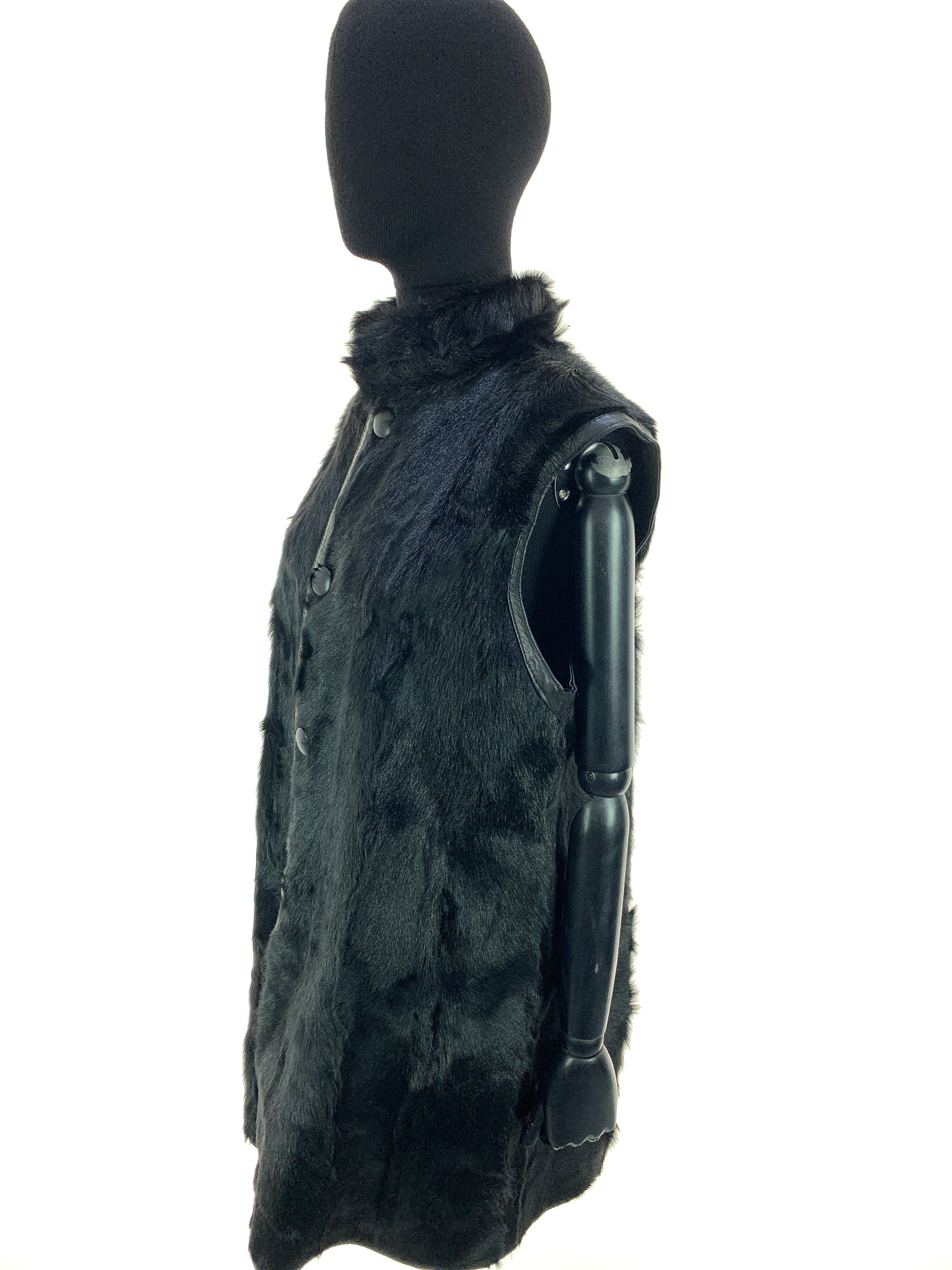 black-metallic-three-00097.jpg