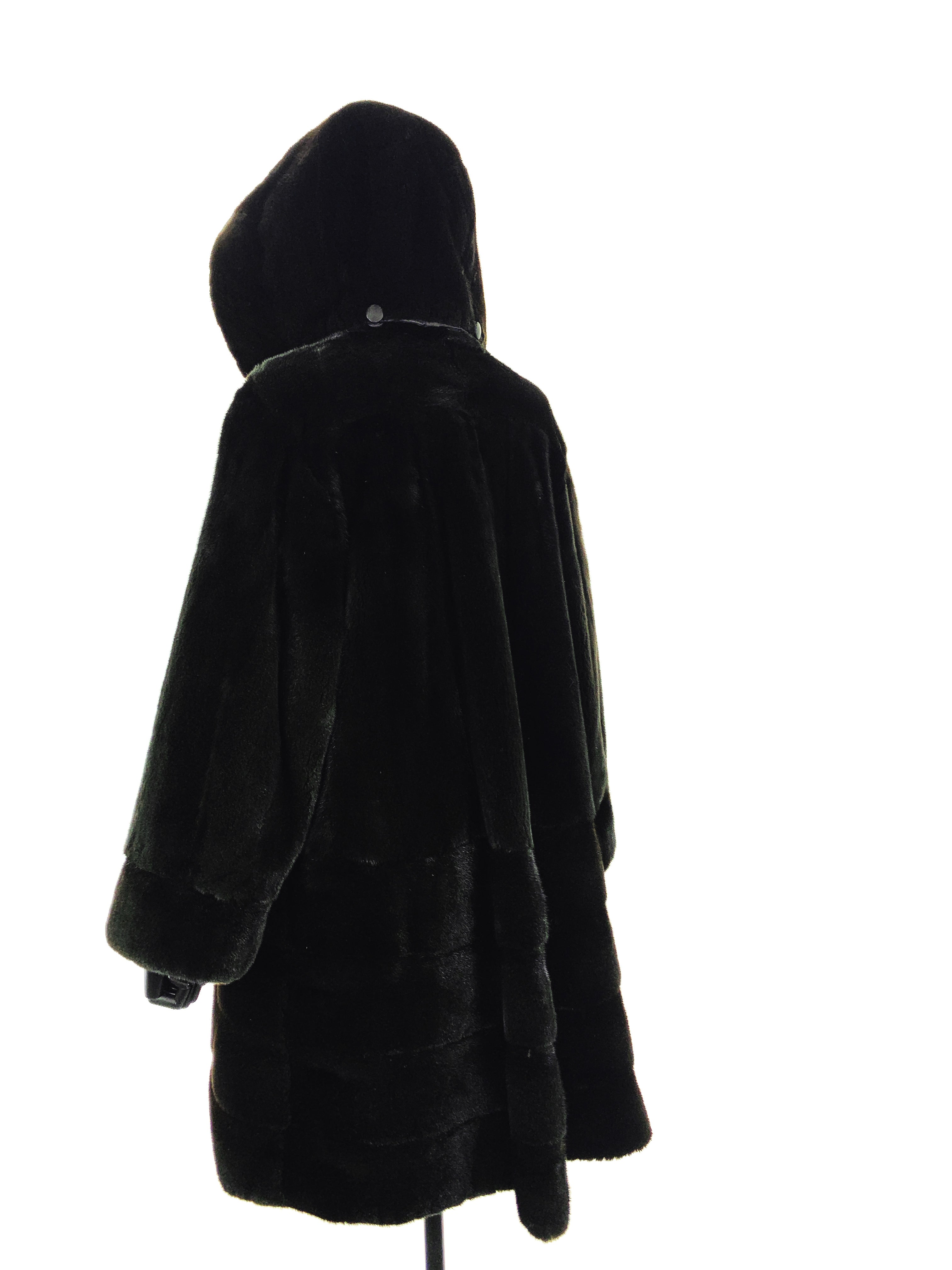 black_mink_johnson-hood-up-00084.jpg