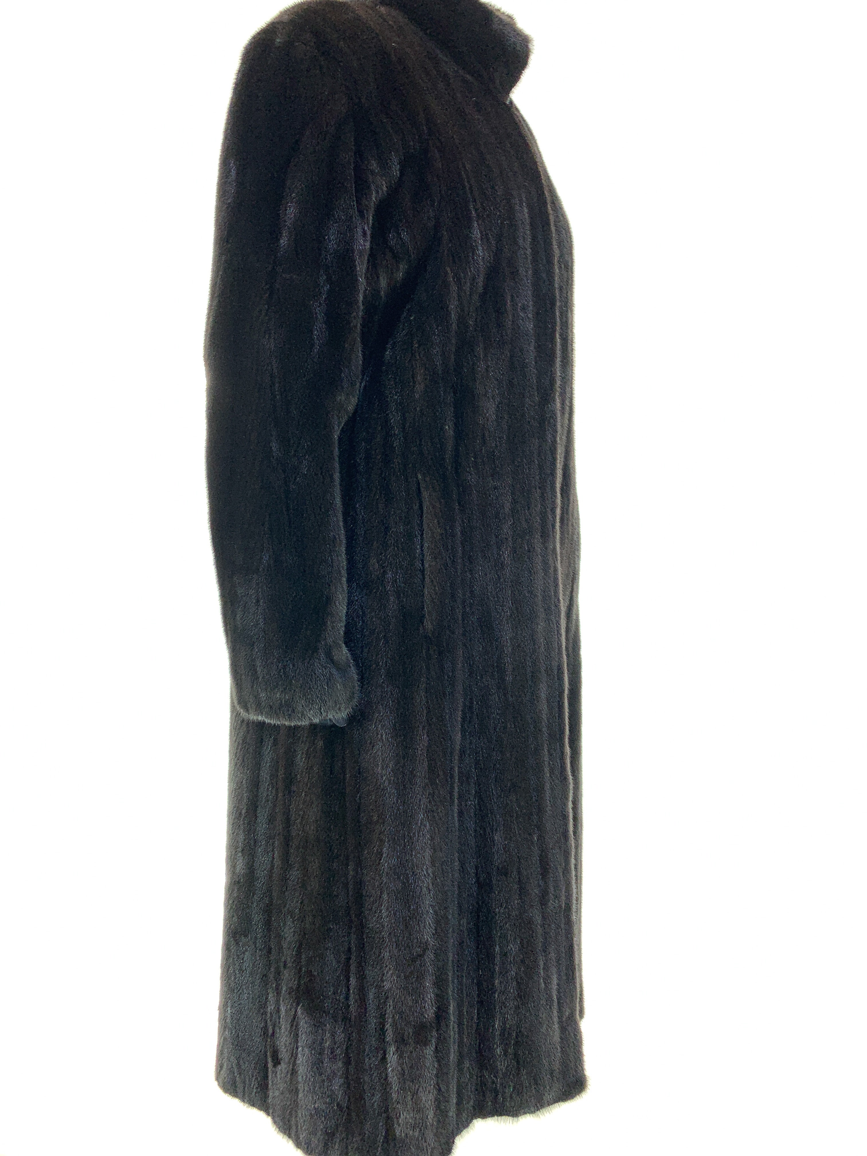 finest-mink-coat-00044.jpg