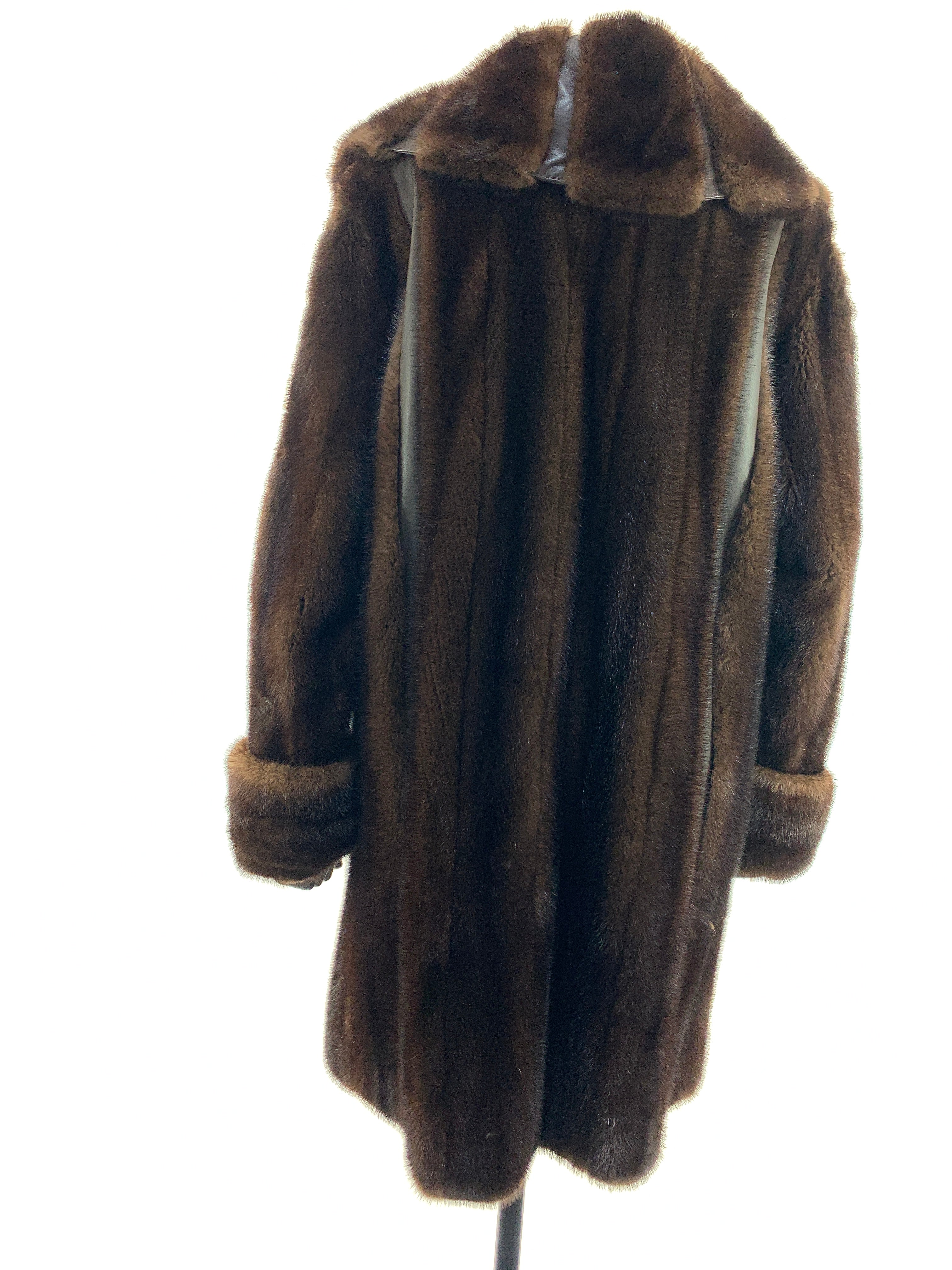 ranch-mink-jozzie-00061.jpg