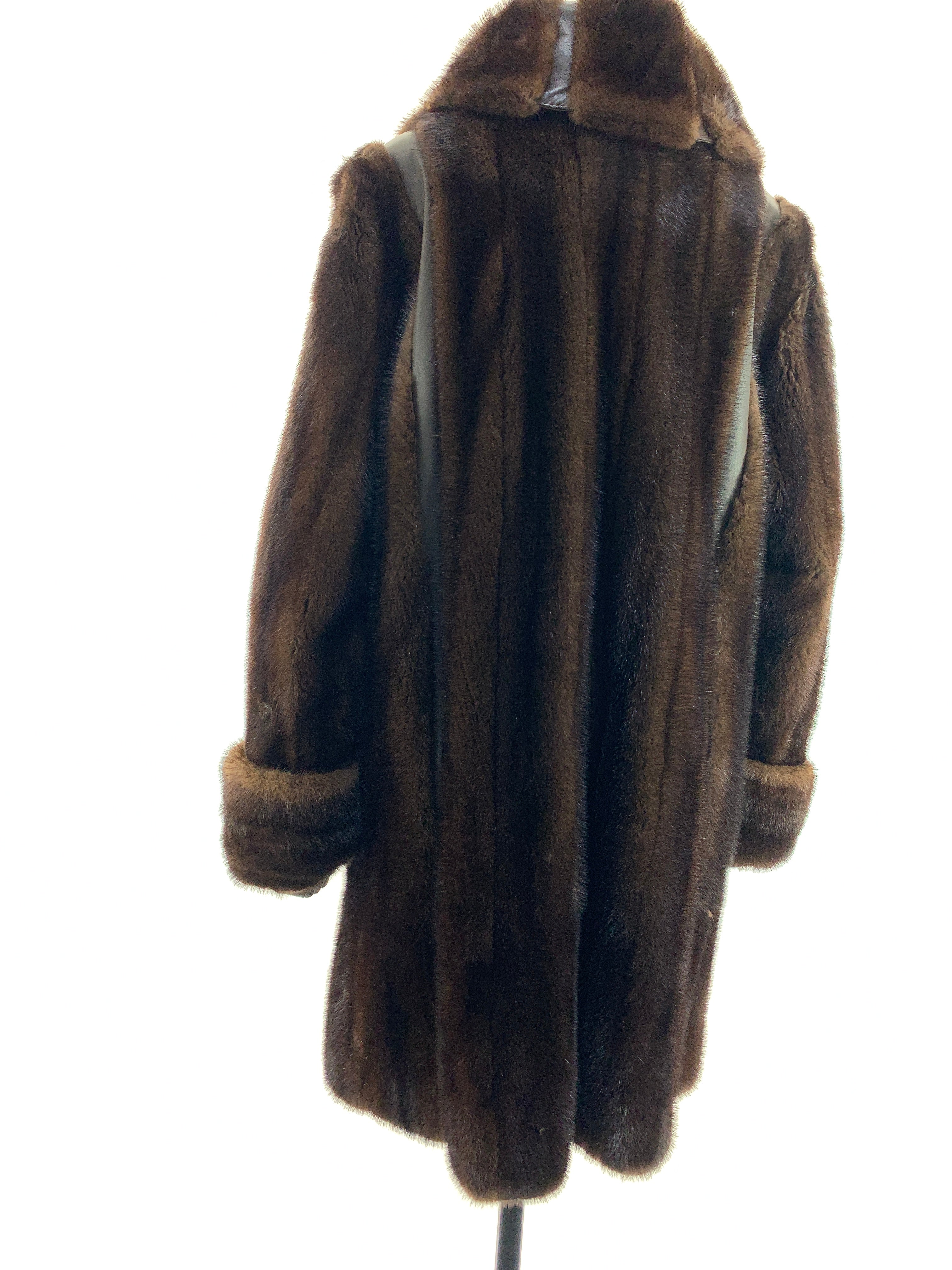 ranch-mink-jozzie-two-00065.jpg