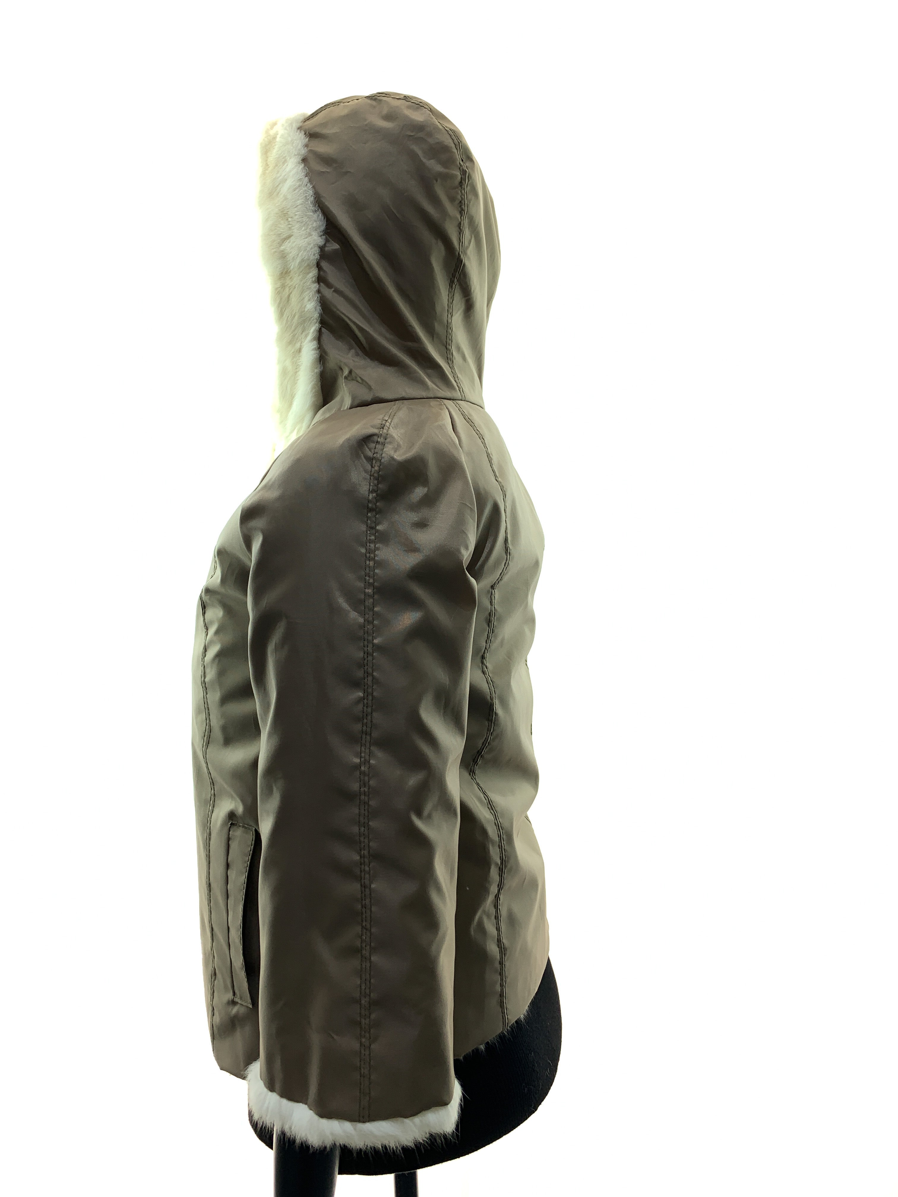 toreno-hood-up-two-new-00077.jpg