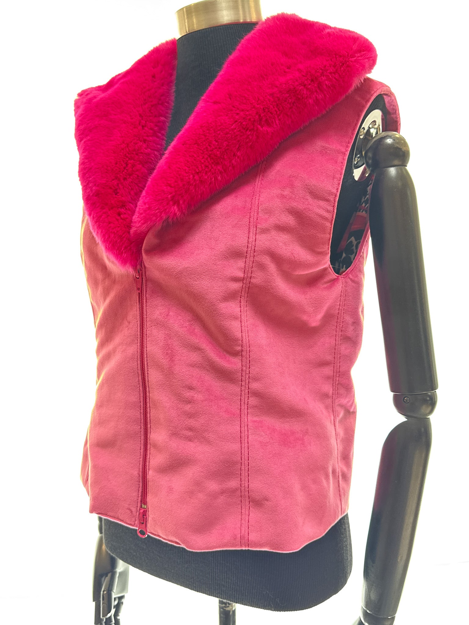 Fuchsia Rex Collar Pink, Fabric Bodice