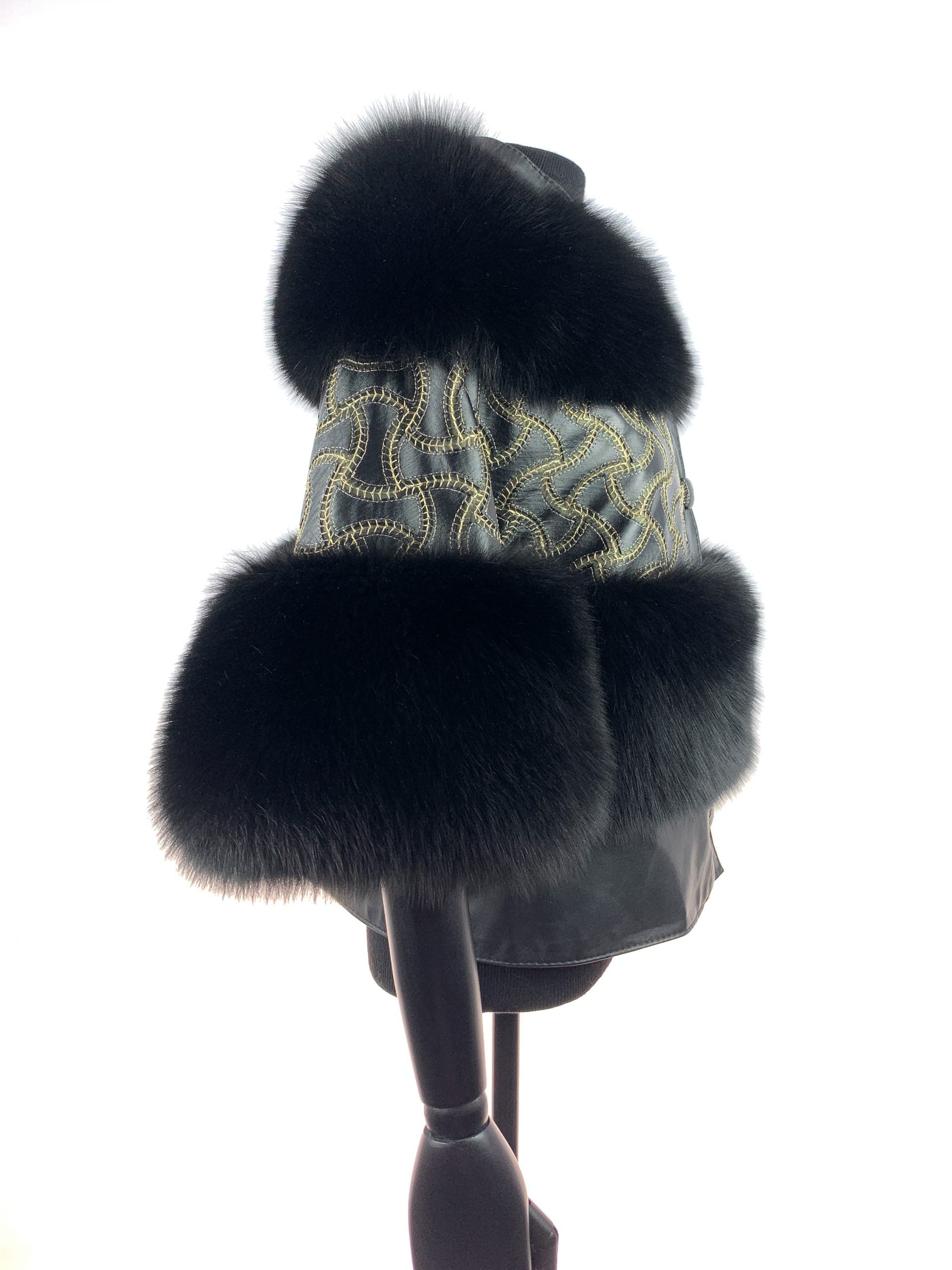 Black fox with gold embroided fabric with leather inserts - Donna