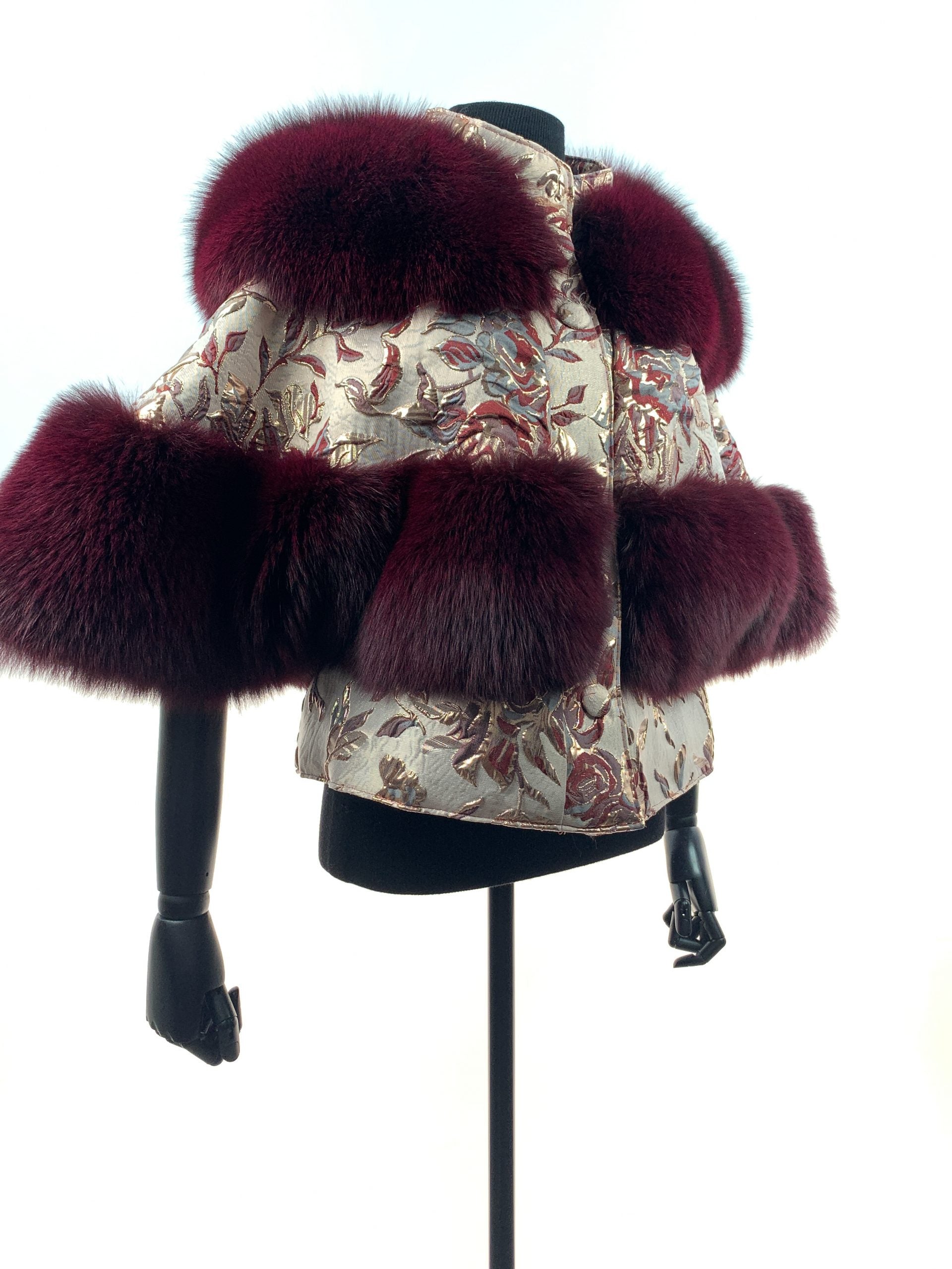 Burgundy rose cloth with Burgendy fox insert and matching hat - Donna