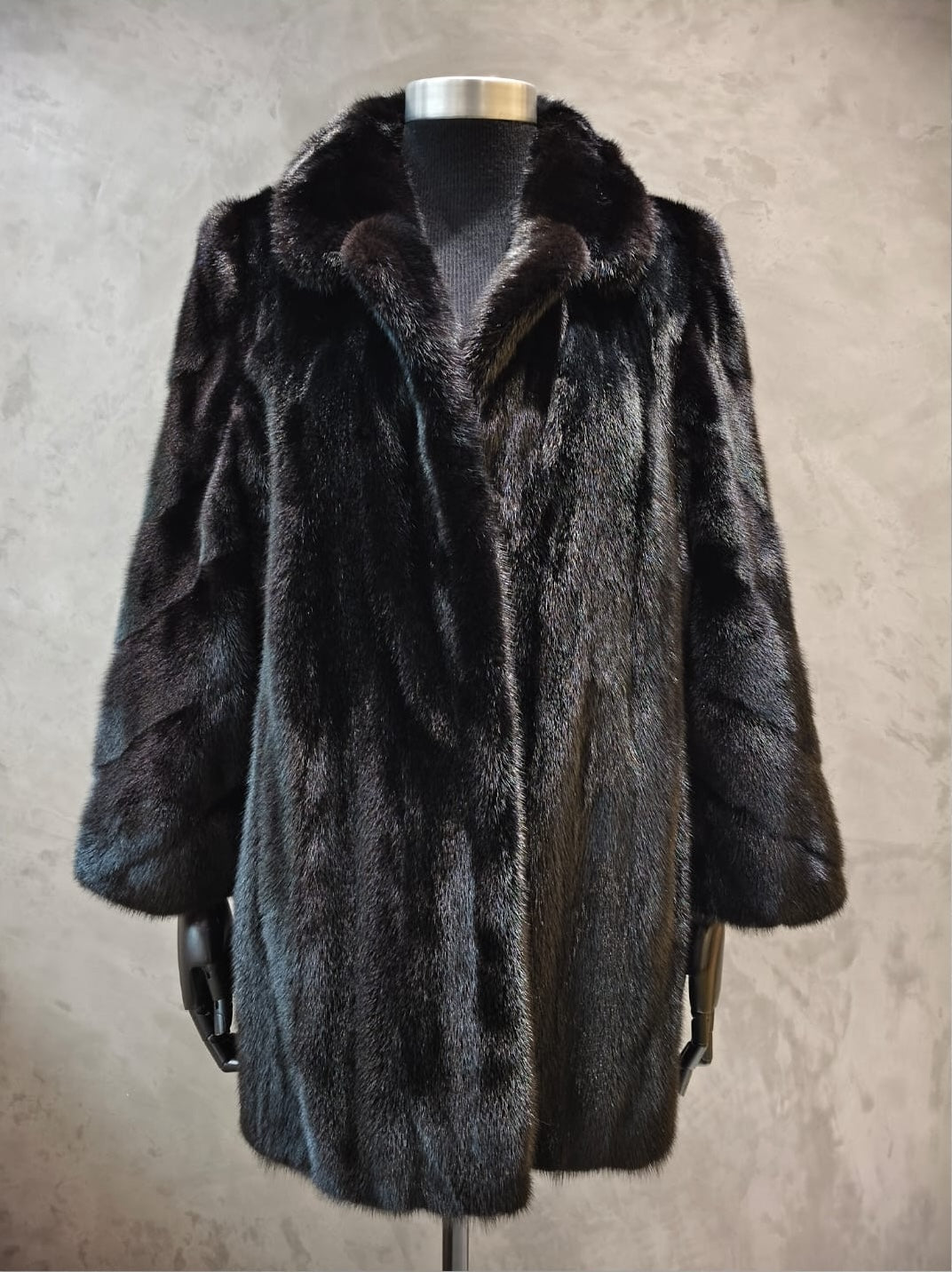 #14381.1 Black Dyed "Male Peltz" Mink Jacket With Diagonal Worked Sleeves