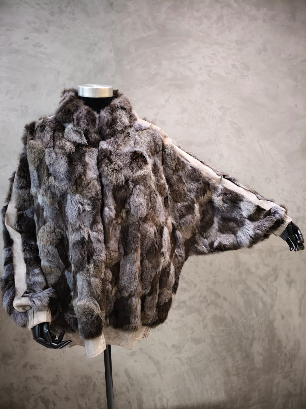 Pre-owned Jackets