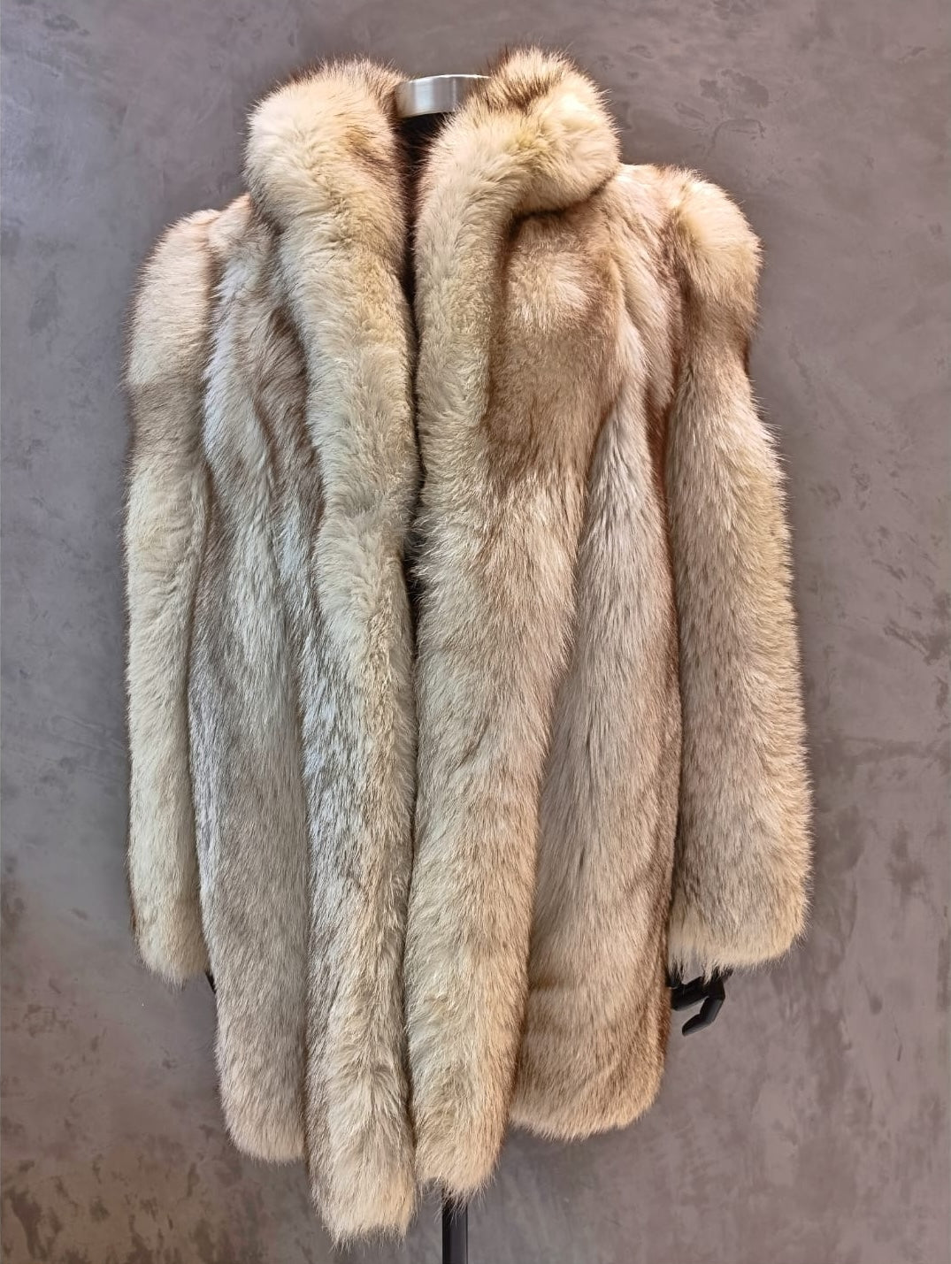 # 14253.1 Shadow Fox Car Coat