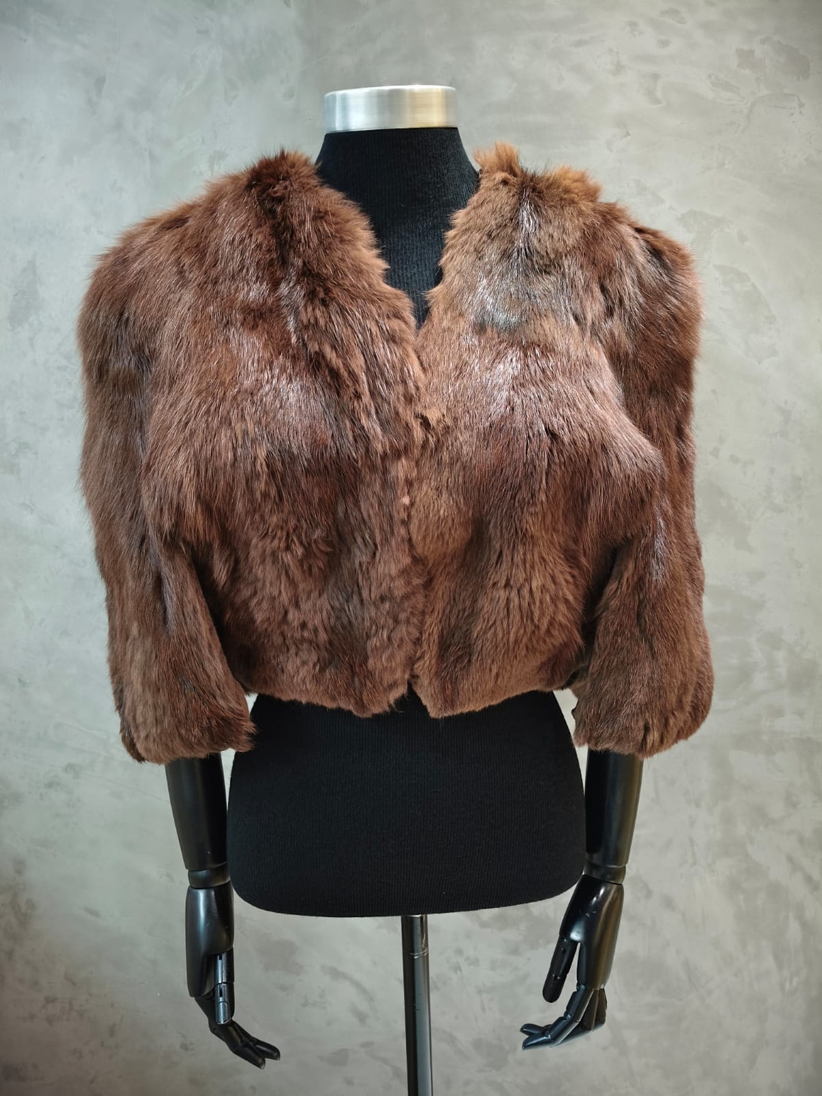 # 14295 Reddish Brown Fox Cape