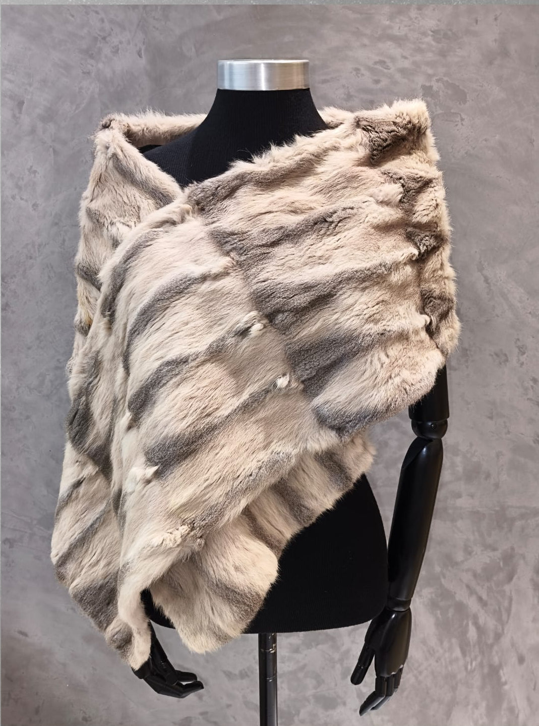 #CPT 18008.1 Mushroom -Rosa-Grey Russian Squirrel Shawl