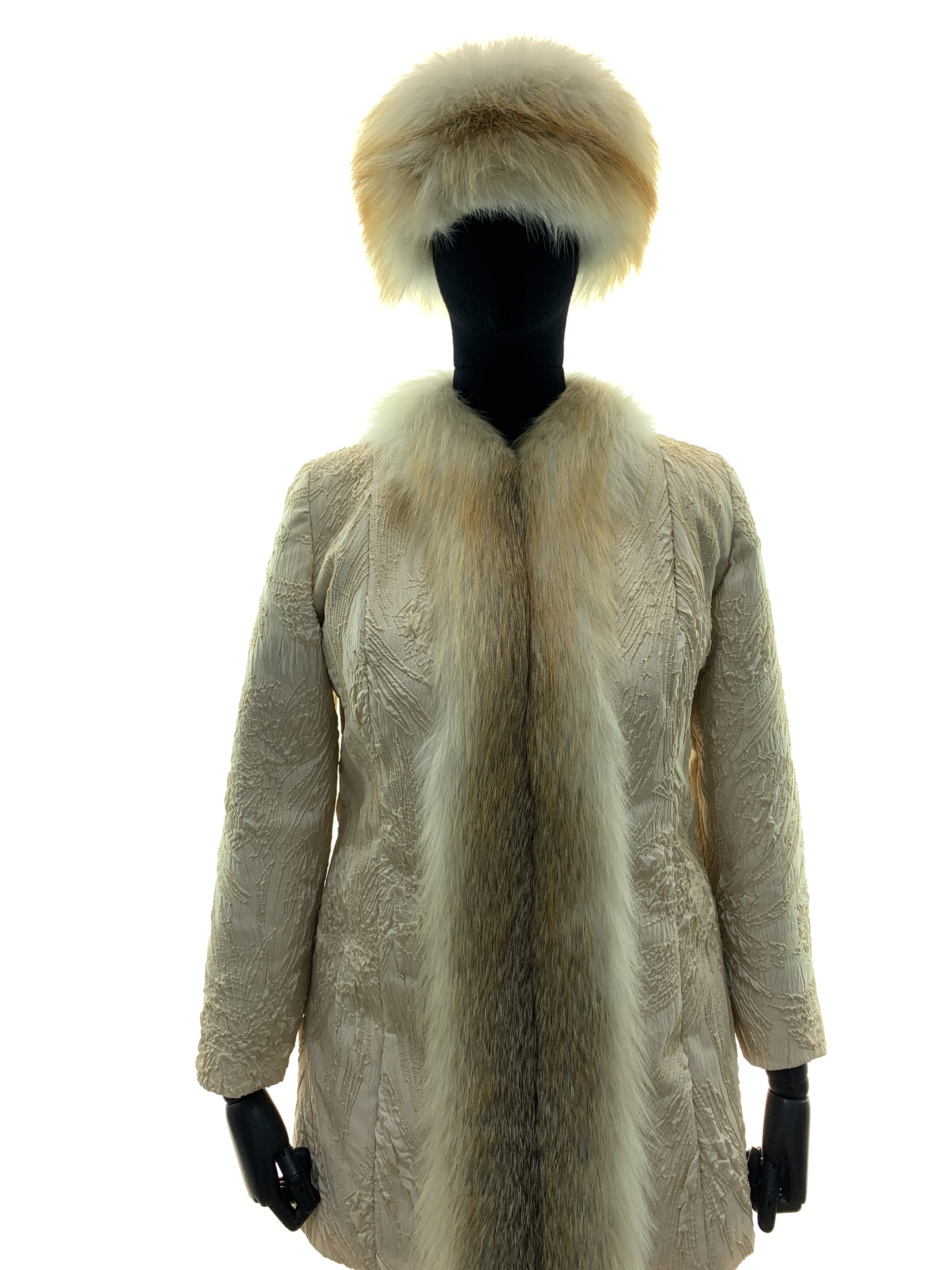 cream-desert-fox-new-00003.jpg