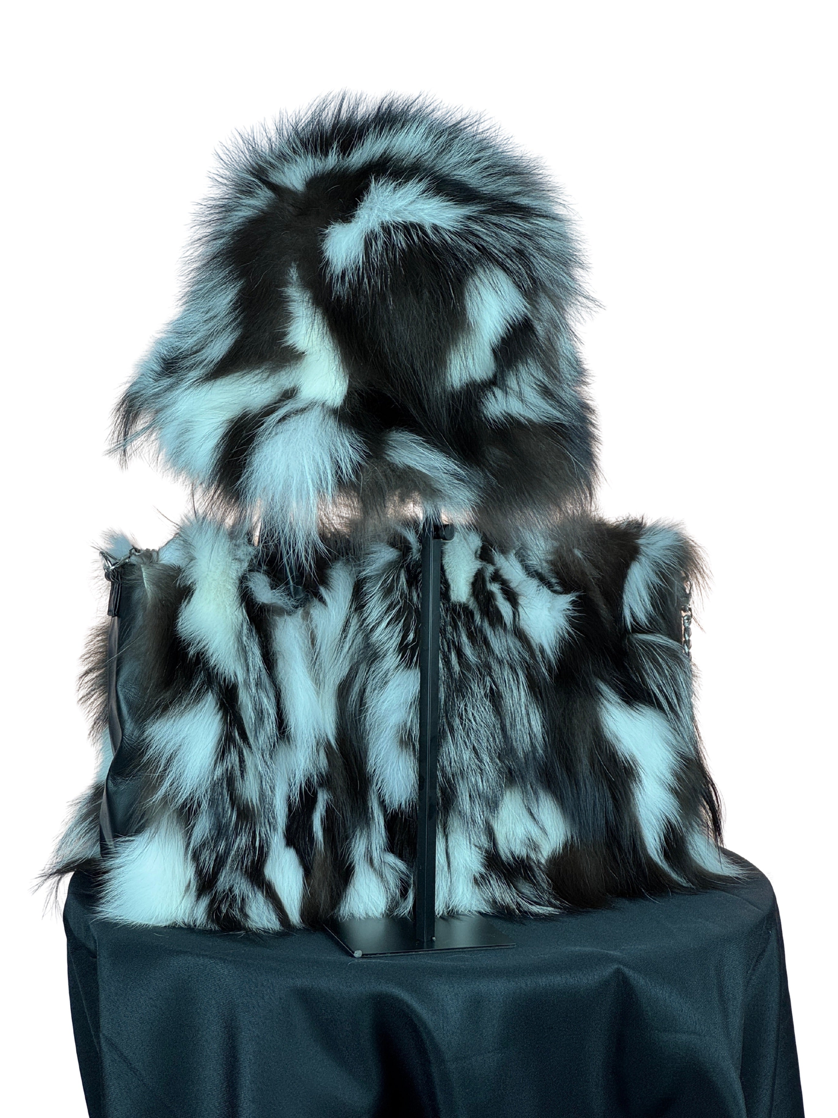 "Perfectly Paired" Vibrant Multi Black and White Fox Portion Large Bag With Matching Hat