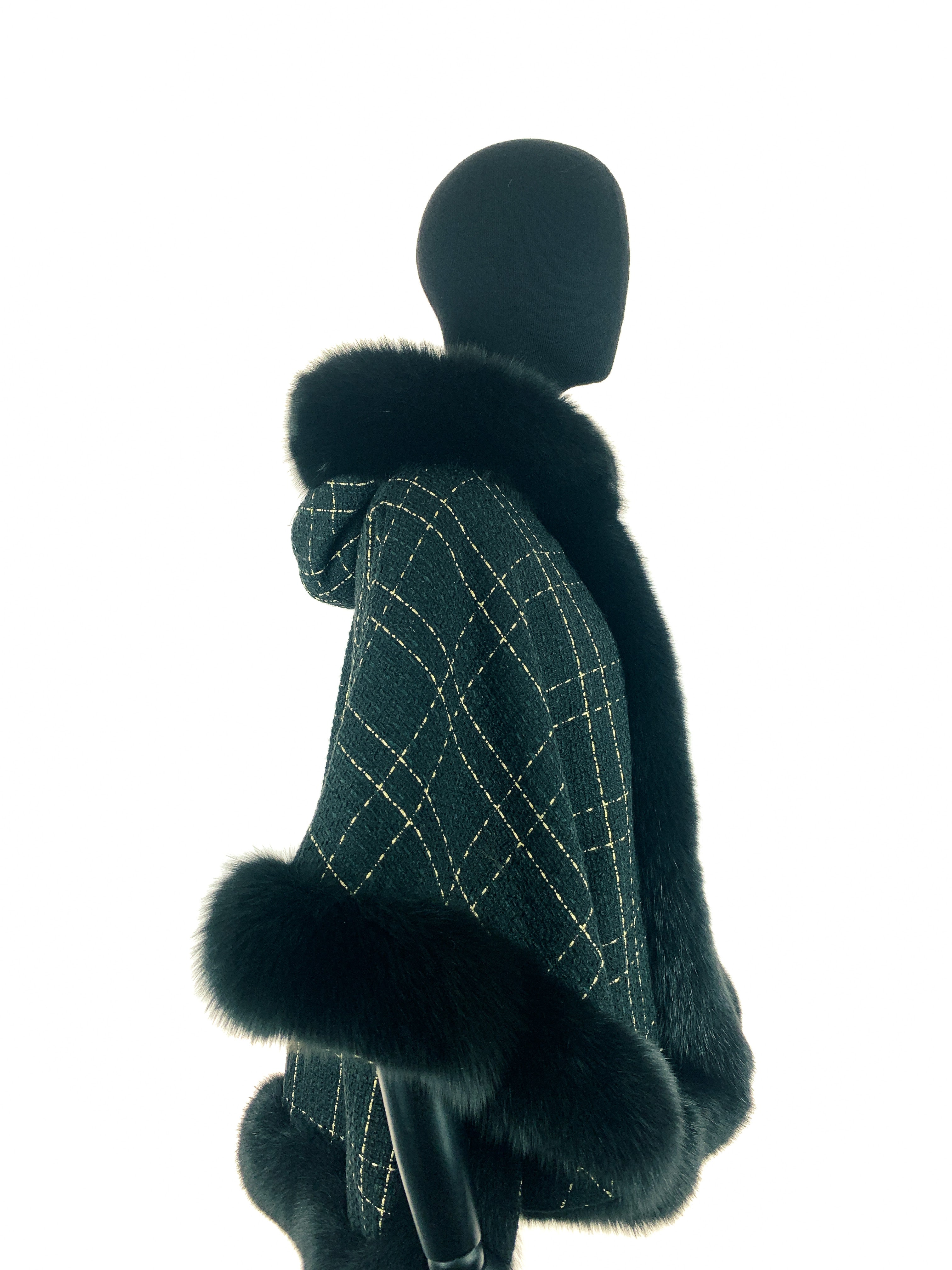 eiffelblack-hood-down-00098.jpg