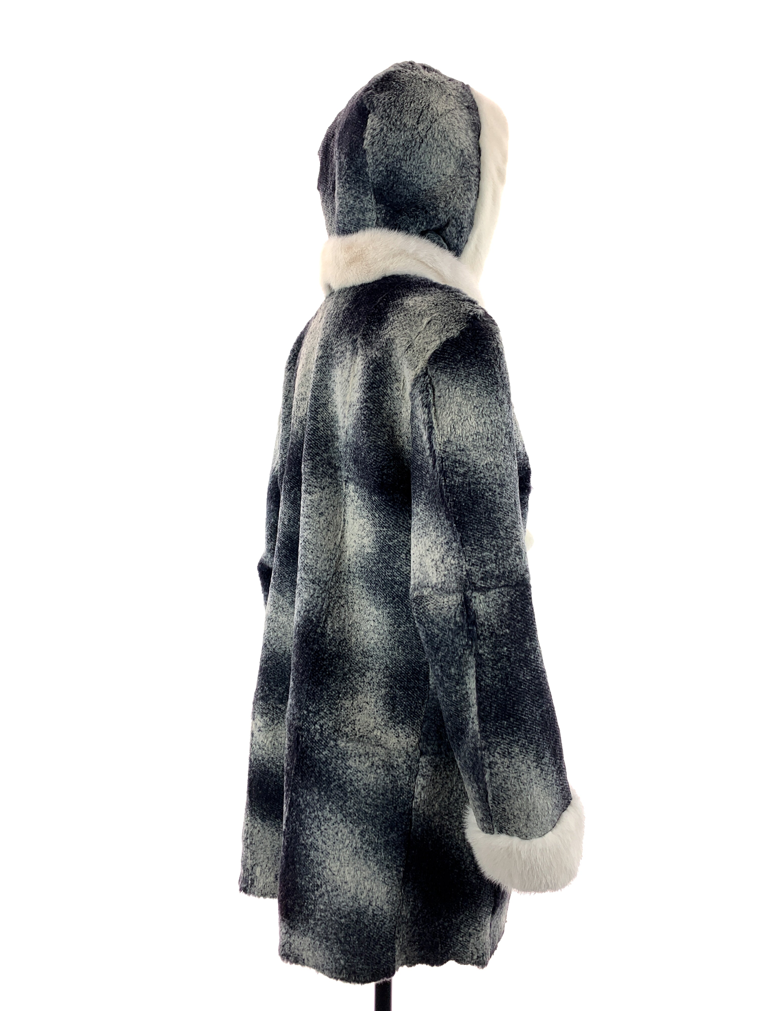 sheared-coney-side-two-with-hood-00047.jpg