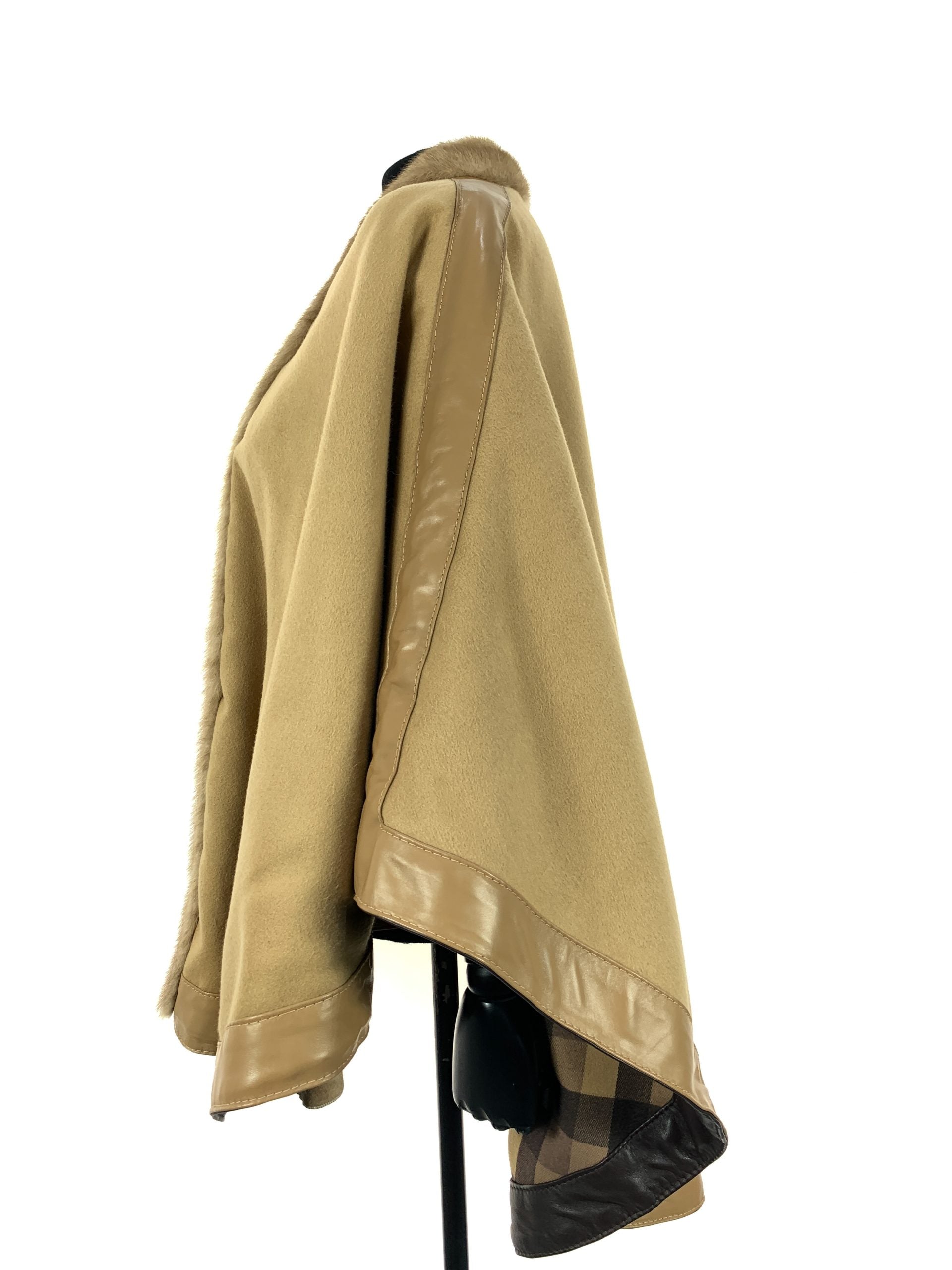 Tartan Brown block reversible with palomino mink trim