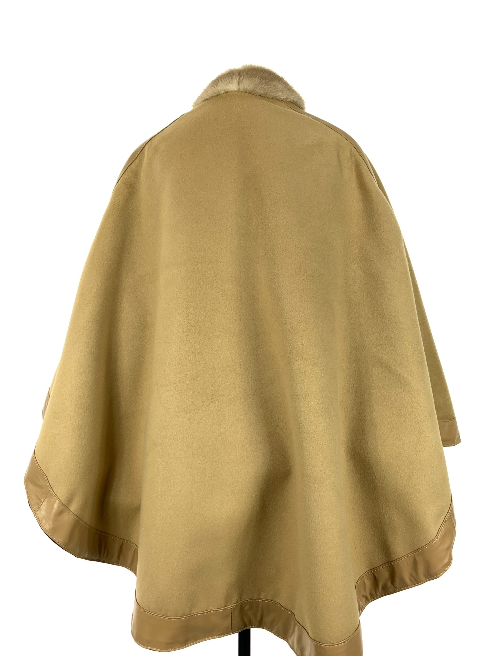 Tartan Brown block reversible with palomino mink trim